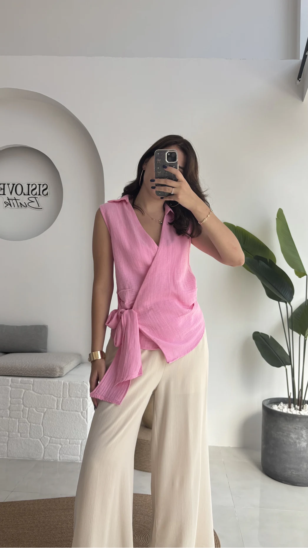 1036 - Rarity Polo Yaka Sıfır Kol Müslin Bluz - Şeker Pembesi