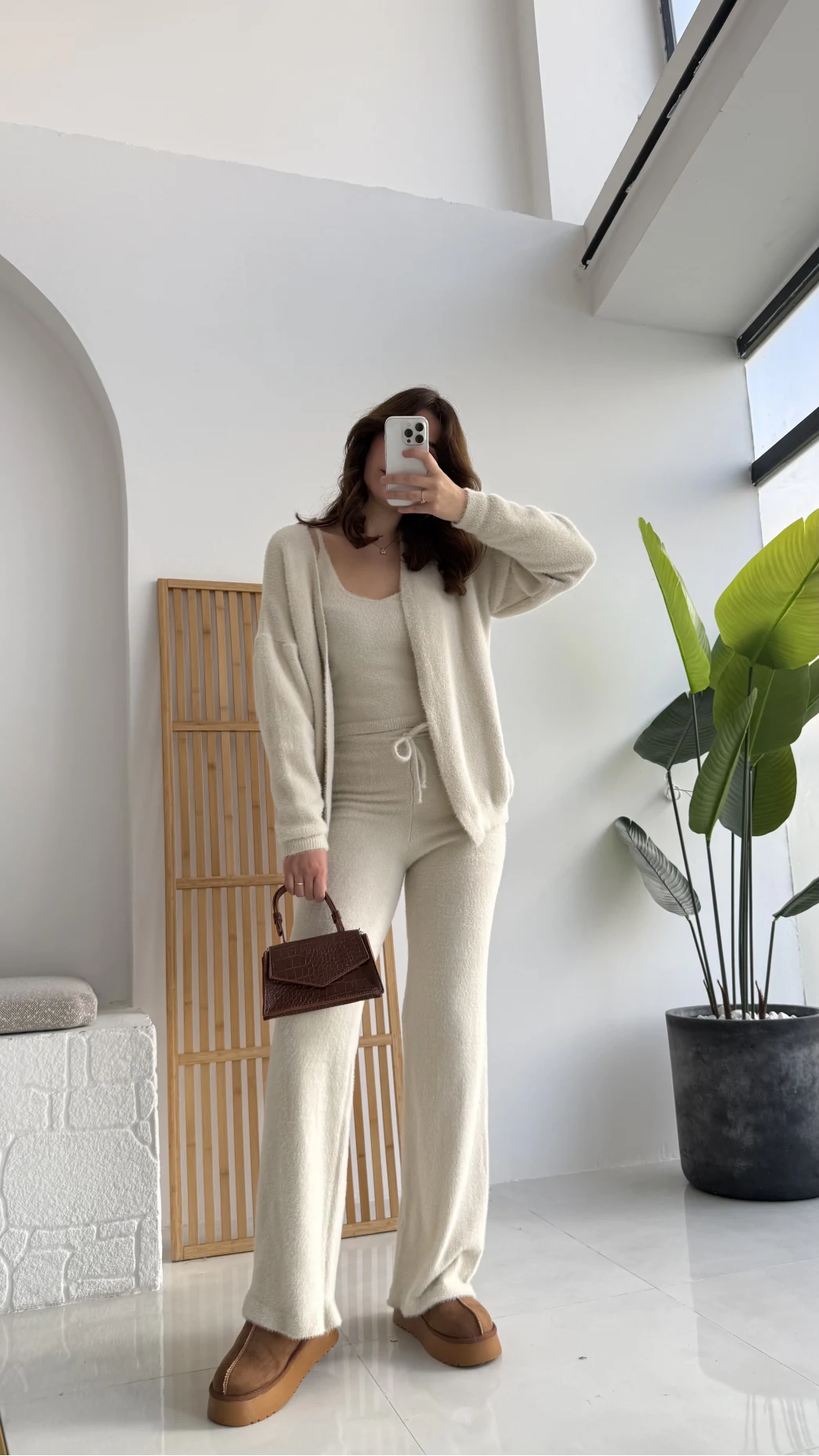 3 Parça Yumoş Takım - Taş