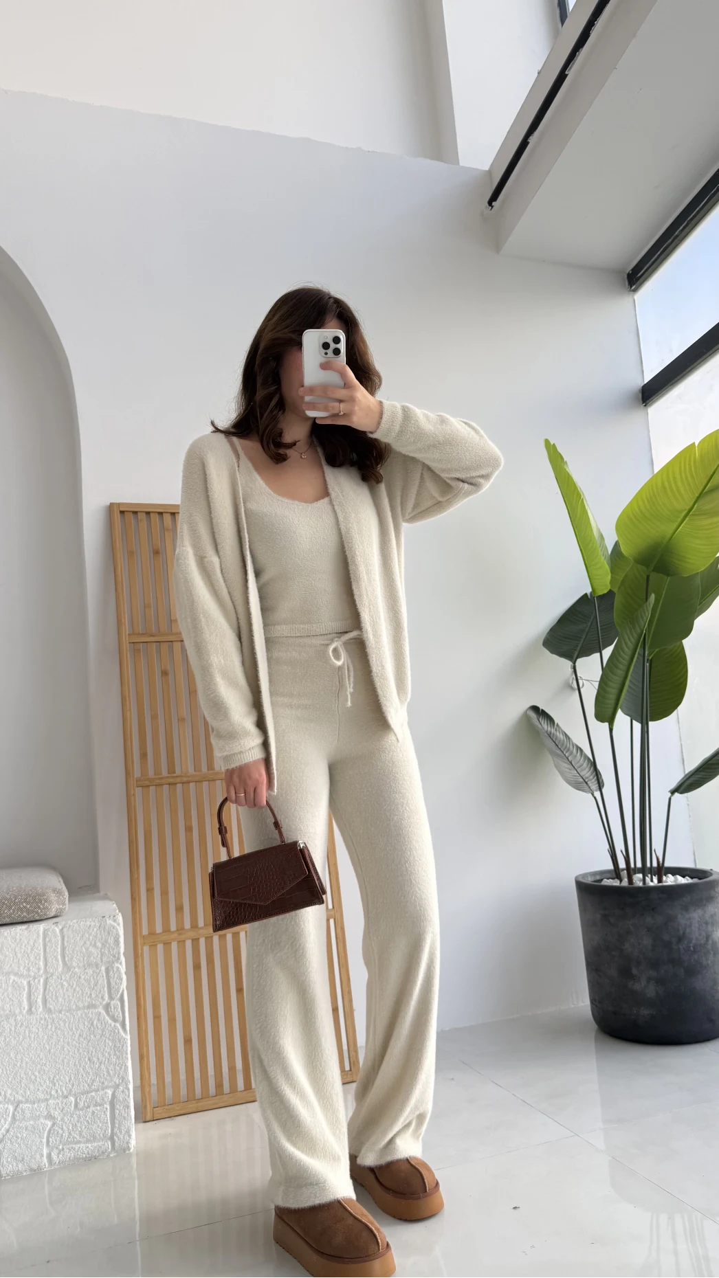 3 Parça Yumoş Takım - Taş