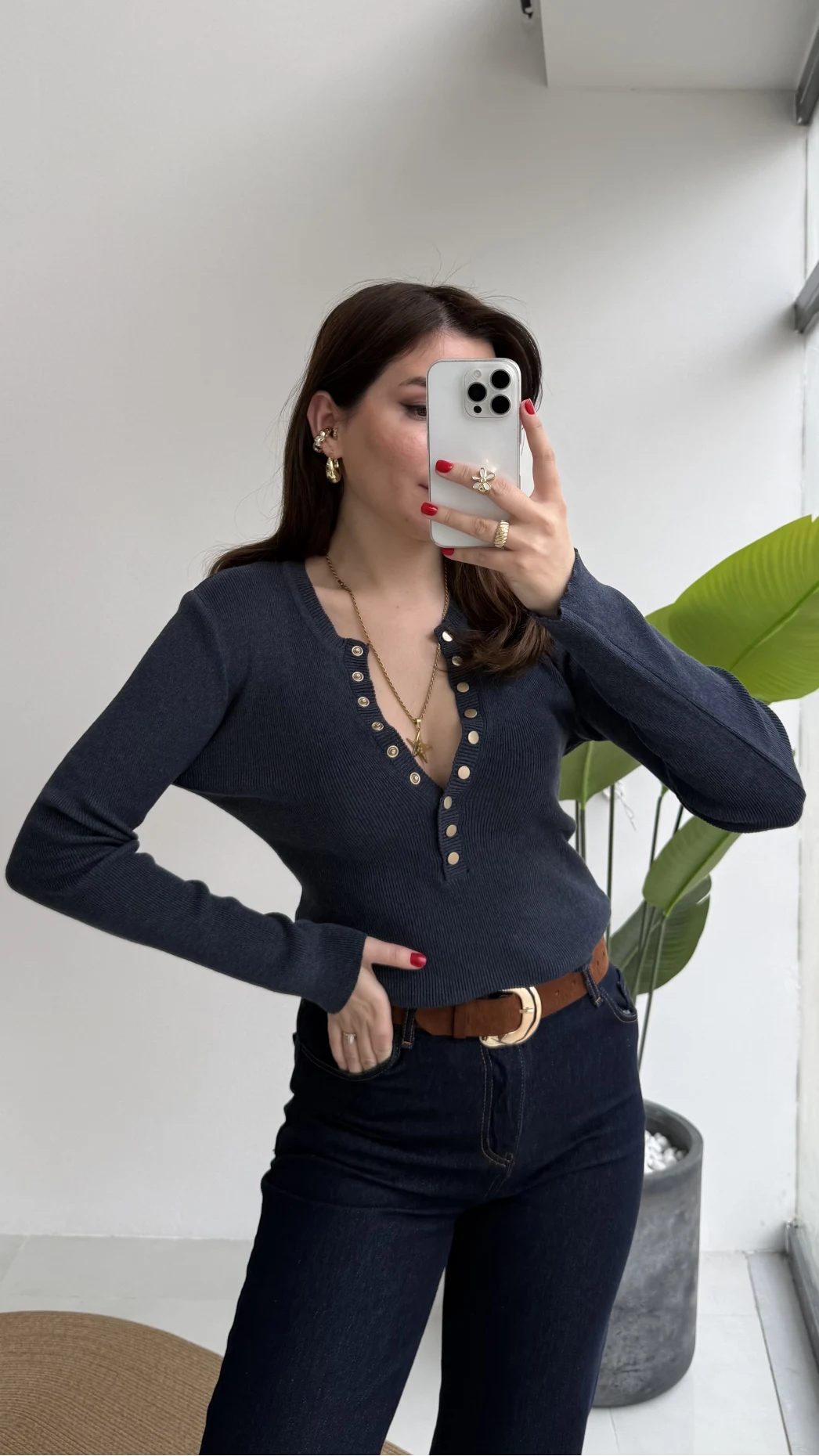 Lyssa V Yaka Çıtçıtlı Triko Kazak - Koyu İndigo