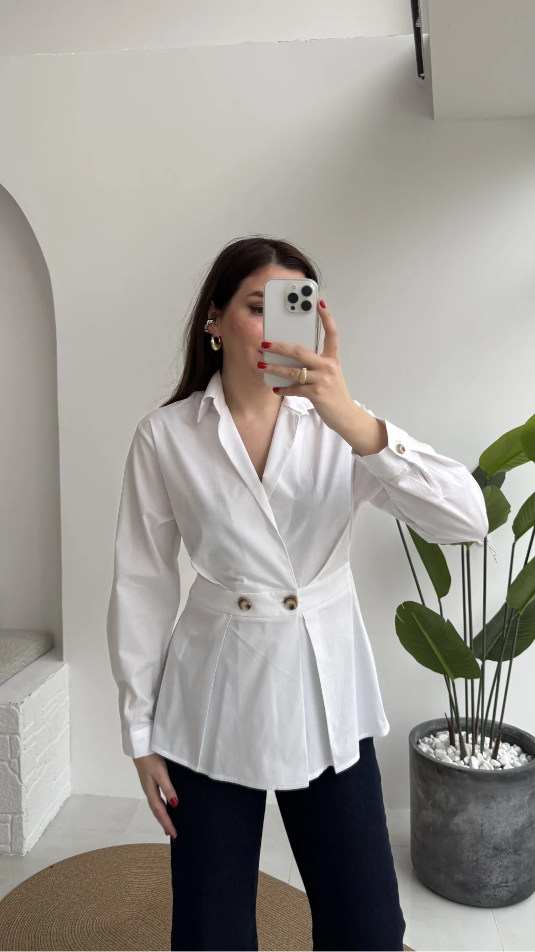 Coquette Pile Detay Düğmeli Kısa Bluz - Beyaz - Kod: 5426