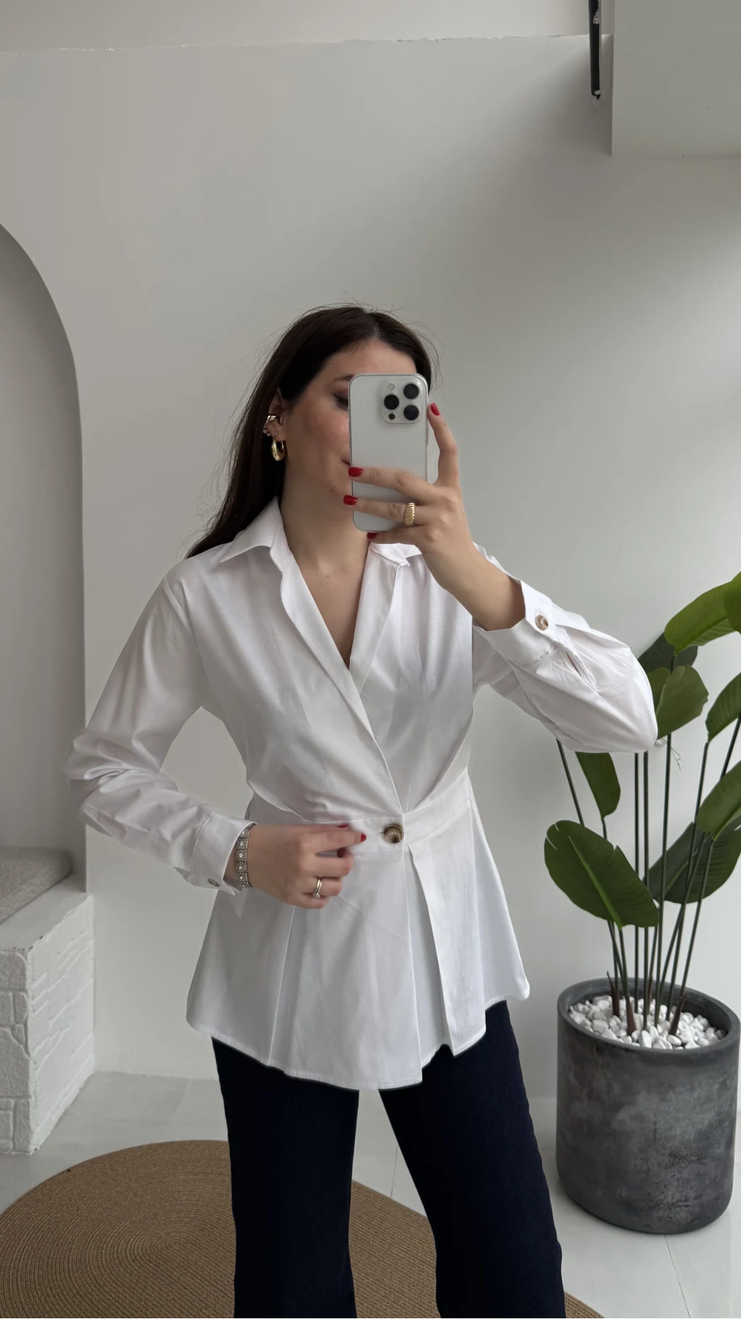 Coquette Pile Detay Düğmeli Kısa Bluz - Beyaz - Kod: 5426