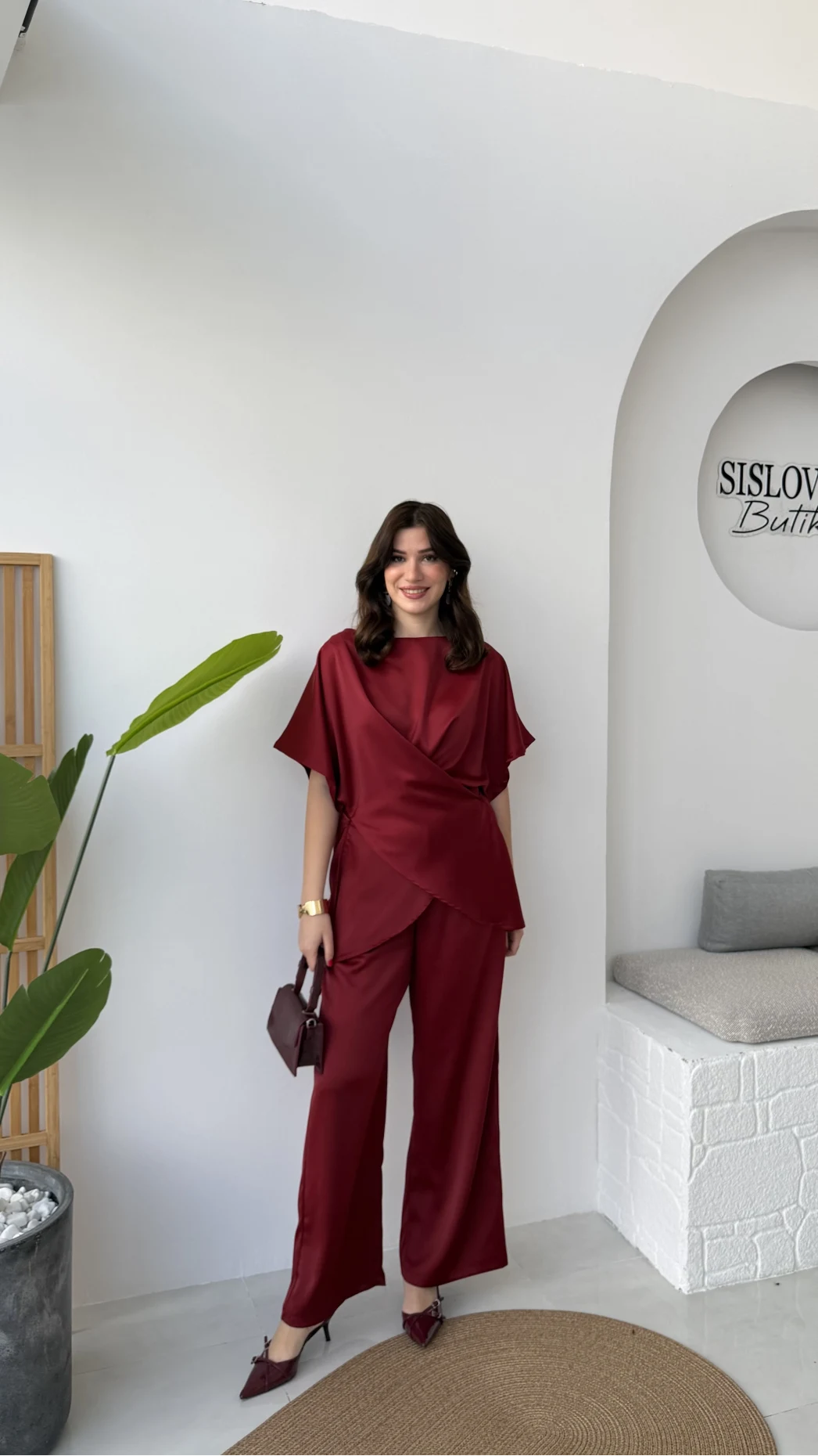 Elodia Kısa Kol Bağlamalı Saten Takım - Bordo