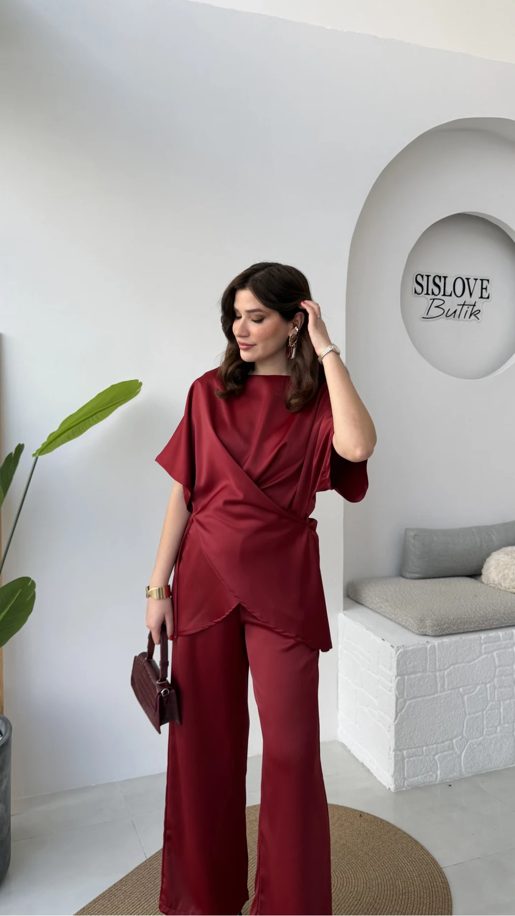 Elodia Kısa Kol Bağlamalı Saten Takım - Bordo