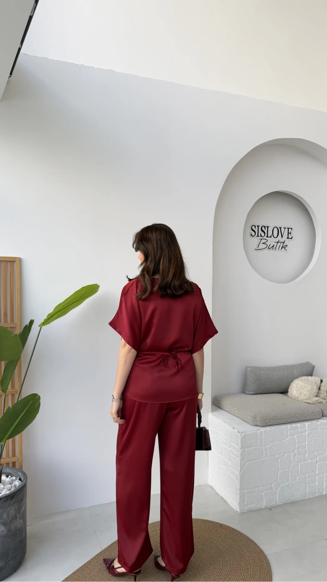 Elodia Kısa Kol Bağlamalı Saten Takım - Bordo