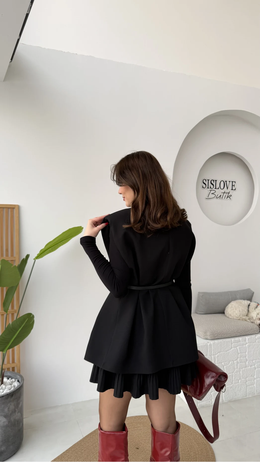 Floria Vatkalı Kemerli Yelek - Siyah - Kod: 7449