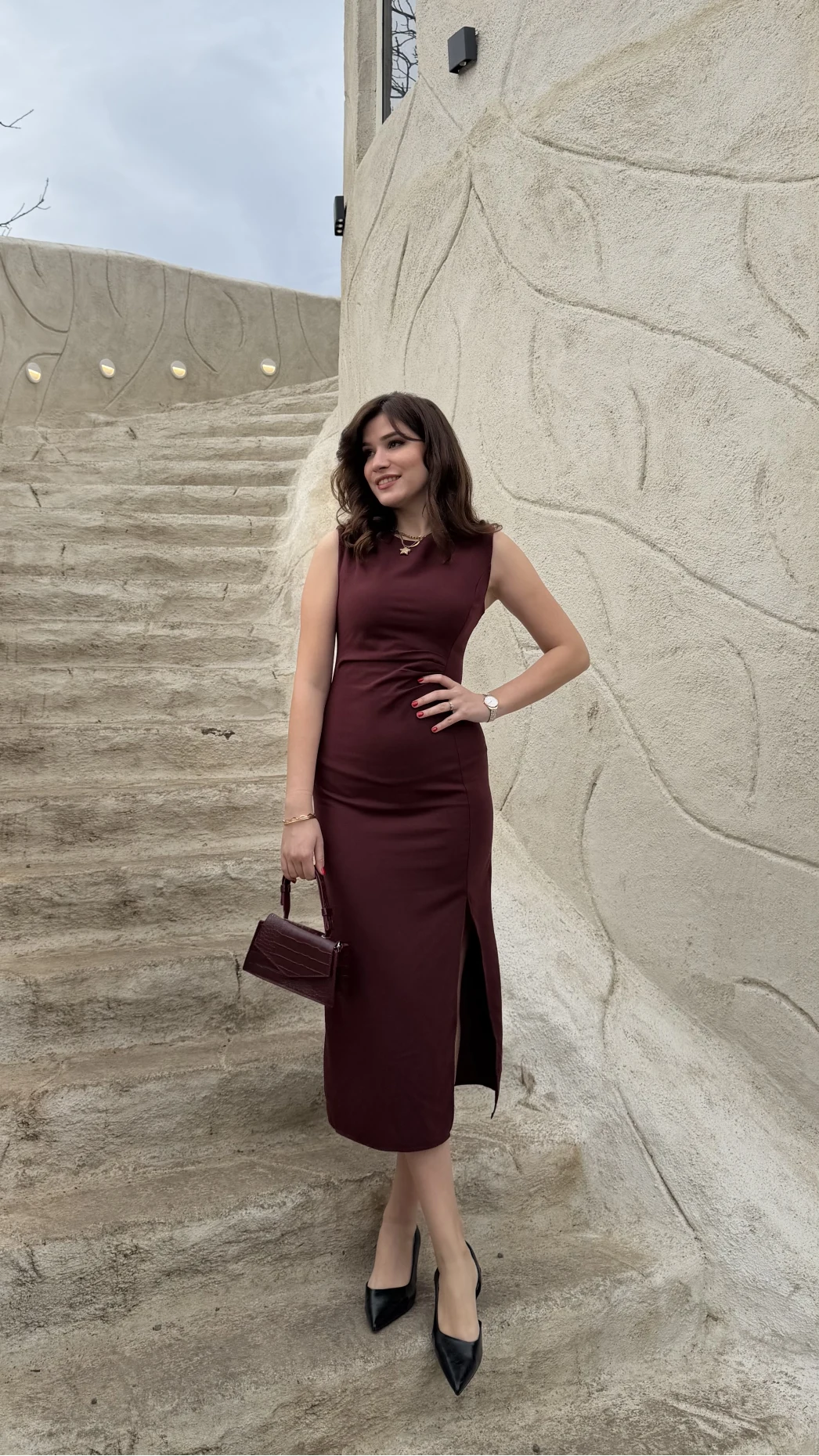 Jenny Pile Detay Yırtmaçlı Sıfır Kol Elbise - Bordo - Kod: 0572