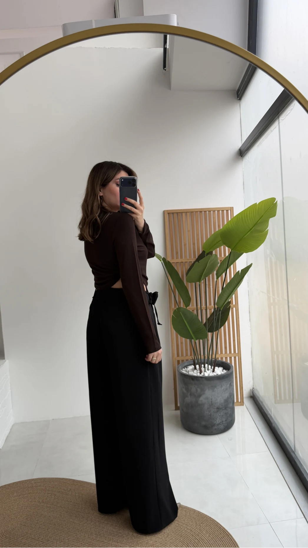 Gül Detay Bağcıklı Pantolon - Siyah - Kod: 3902