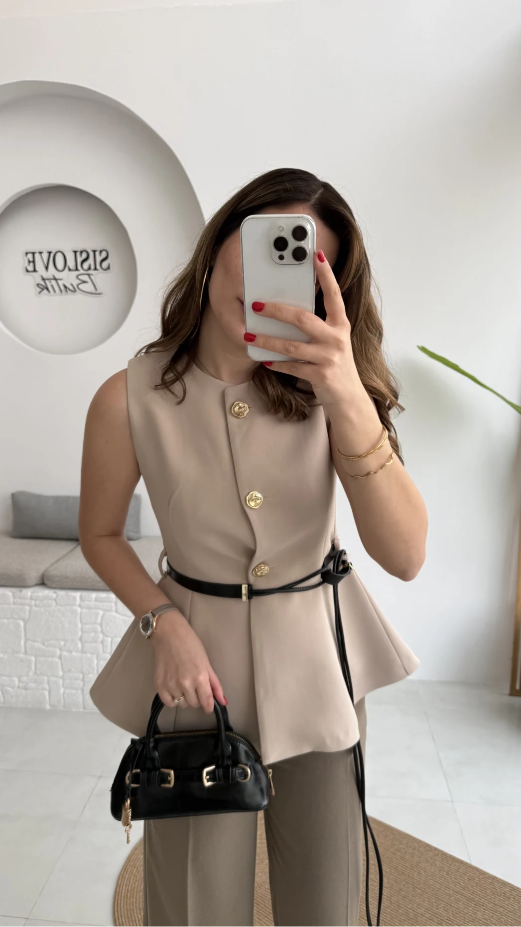 Kemer Detay Gold Düğmeli Yelek - Taş - Kod: 9682