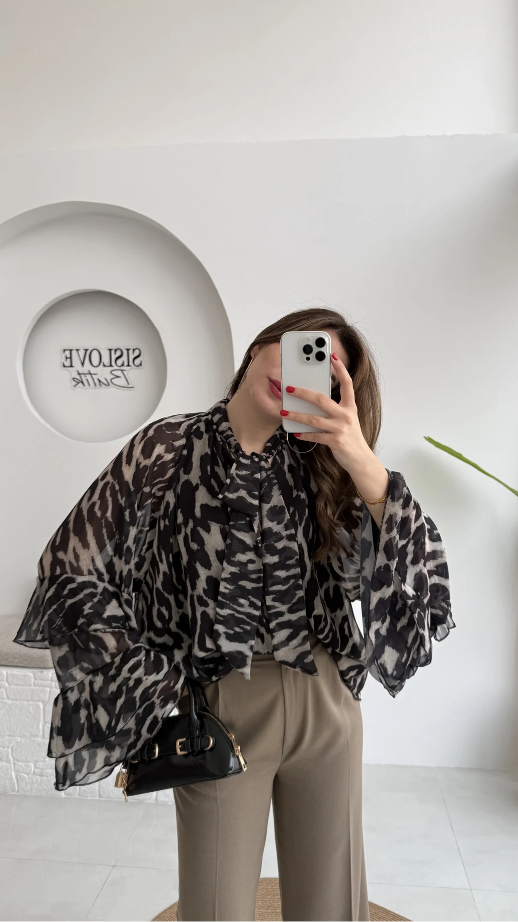 Velma Fular Bağlamalı Desenli Şifon Bluz - Siyah - Kod: 5024