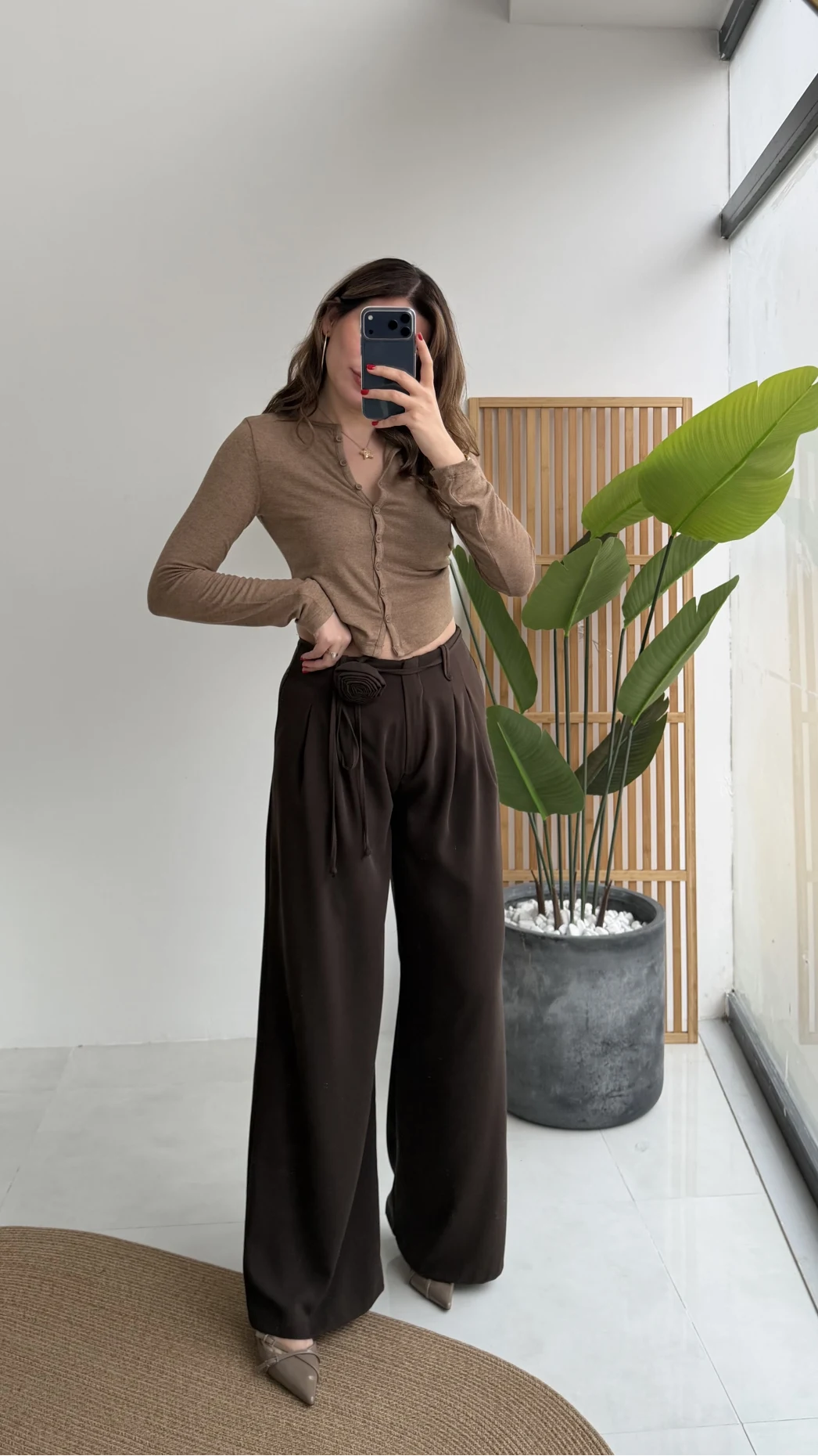 Gül Detay Bağcıklı Pantolon - Acı Kahve - Kod: 3902