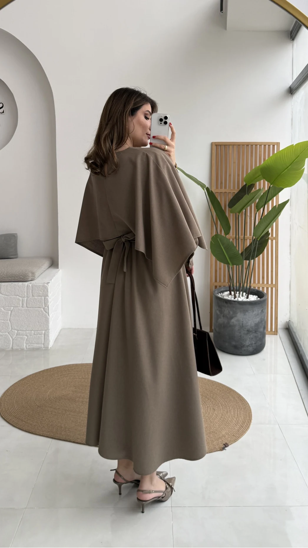 Celine Pelerin Detay Kuşaklı Elbise - Haki - Kod: 2344