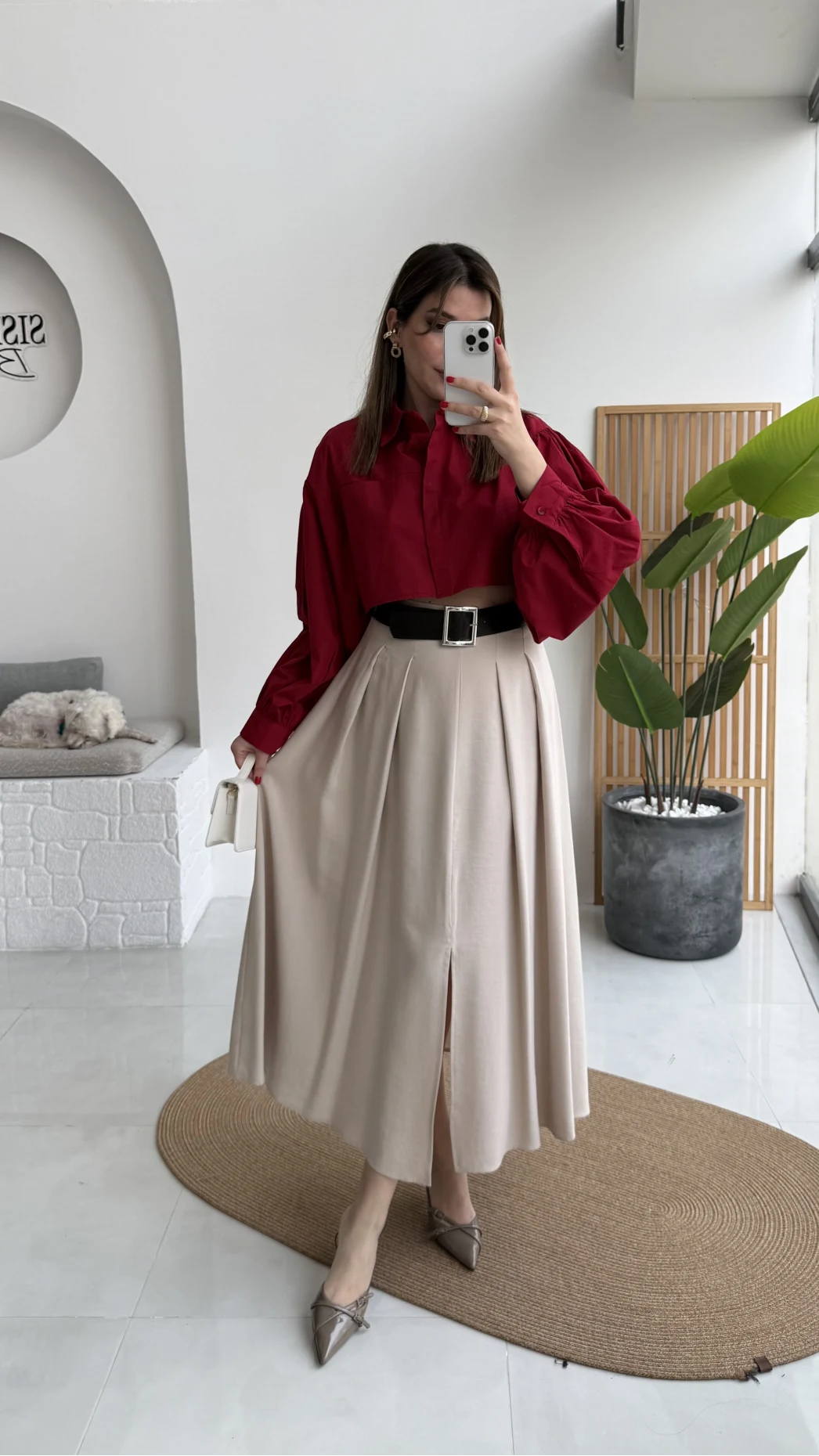 Bitter Kemerli Pileli Yırtmaç Detay Midi Boy Etek - Taş - Kod: 5043