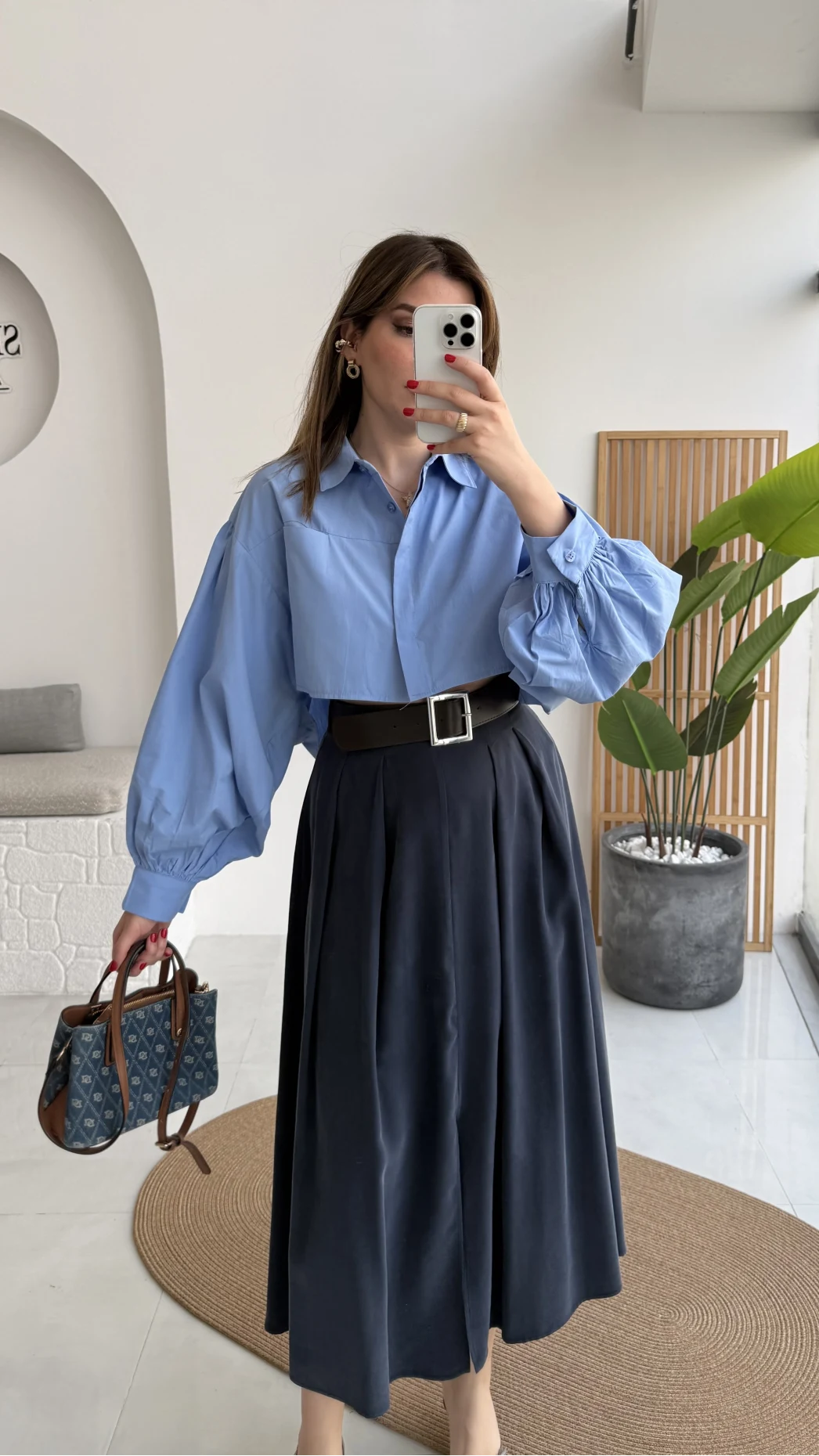 Bitter Kemerli Pileli Yırtmaç Detay Midi Boy Etek - Lacivert - Kod: 5043