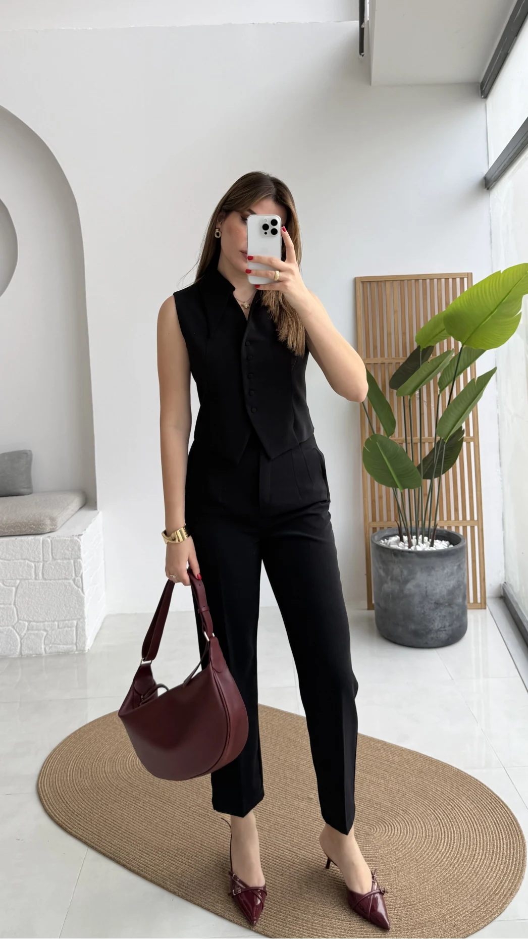 Caterina Sivri Yaka Yelek-Pantolon Takım - Siyah - Kod: 8895