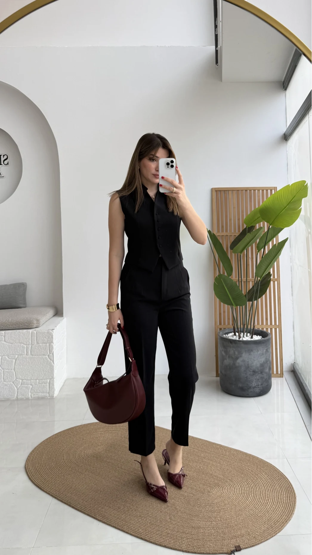 Caterina Sivri Yaka Yelek-Pantolon Takım - Siyah - Kod: 8895