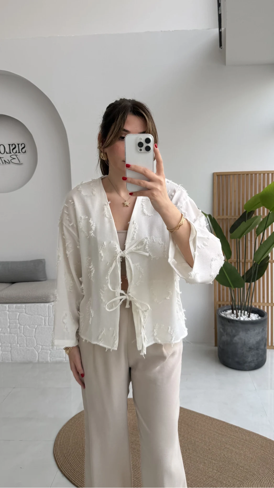 Püskül Detay Bağlamalı Kimono - Beyaz - Kod: 7012