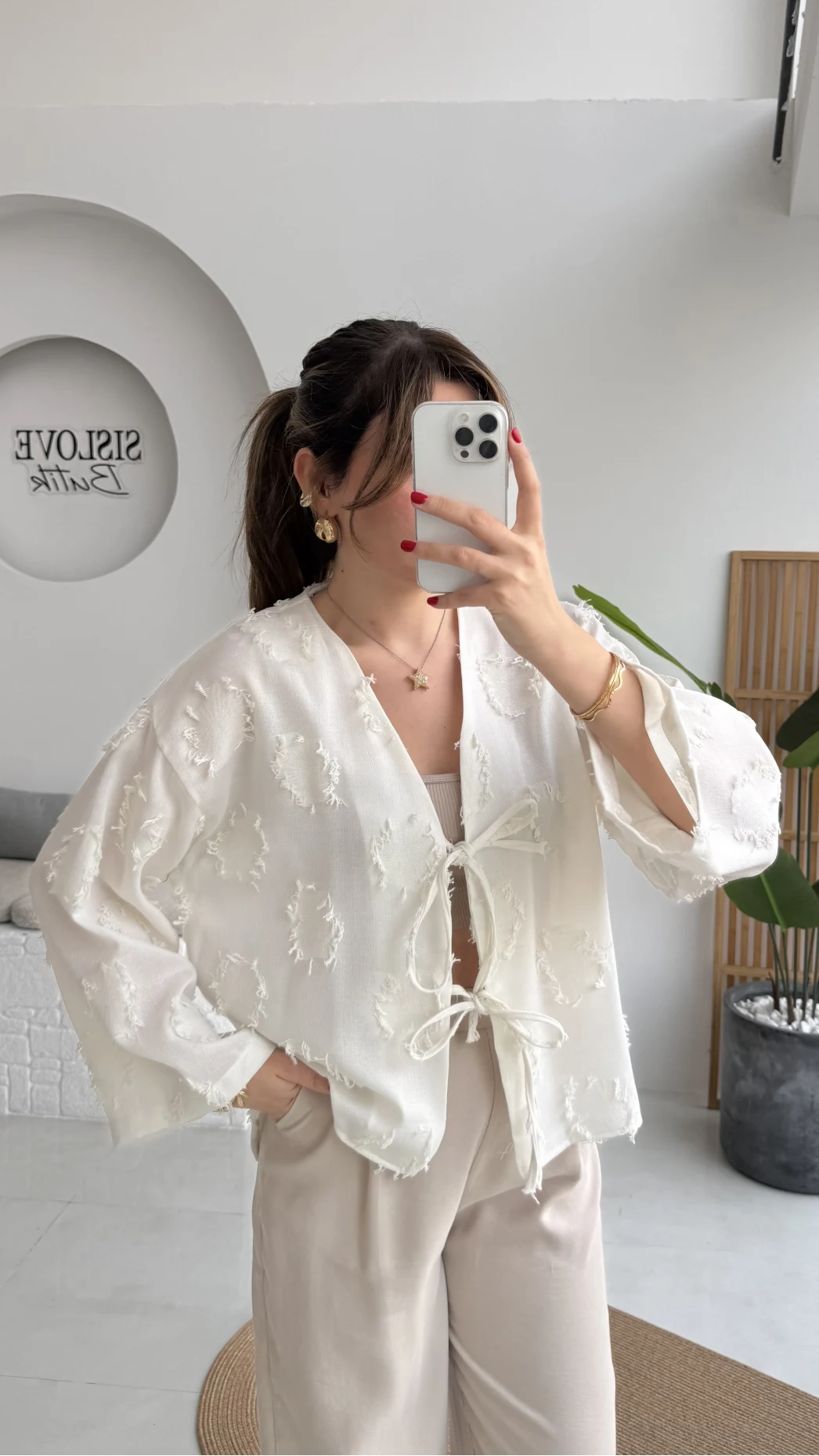 Püskül Detay Bağlamalı Kimono - Beyaz - Kod: 7012