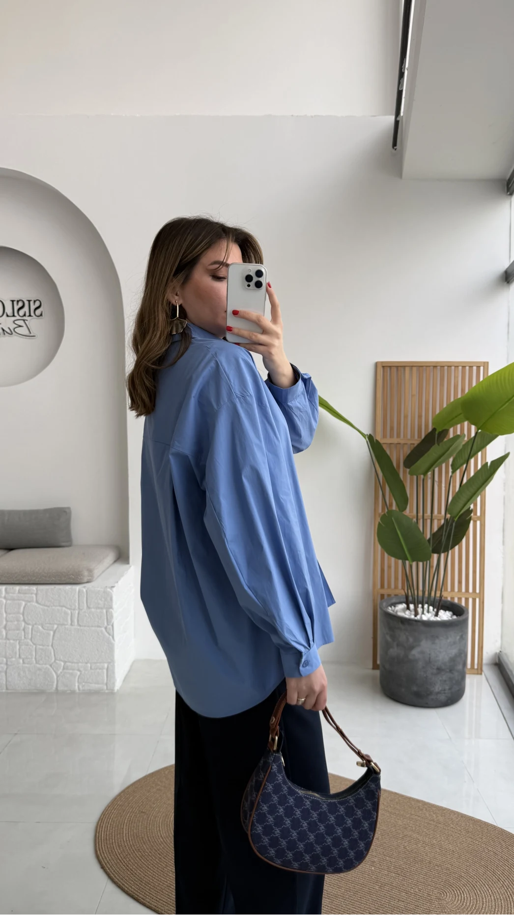 Önü Yırtmaçlı Gömlek - Mavi - Kod: 5010