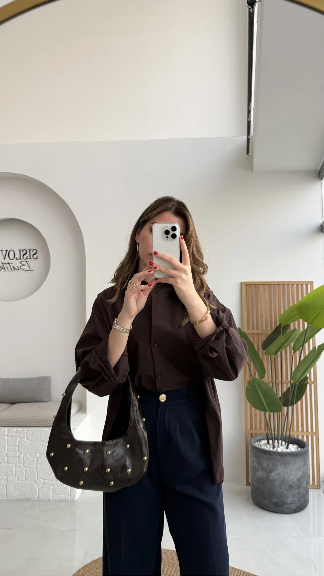 Önü Yırtmaçlı Gömlek - Kahve - Kod: 5010