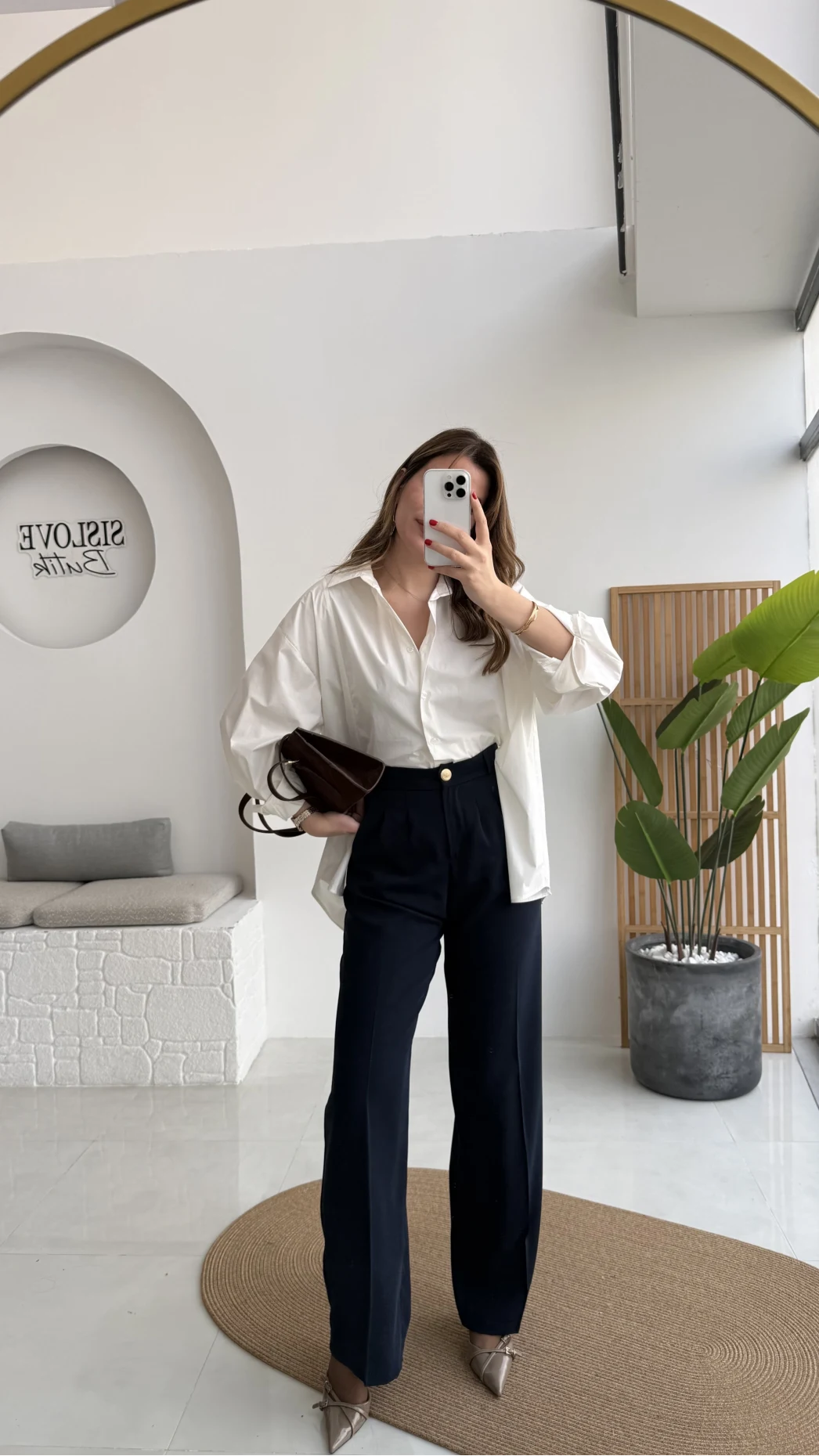 Önü Yırtmaçlı Gömlek - Beyaz - Kod: 5010