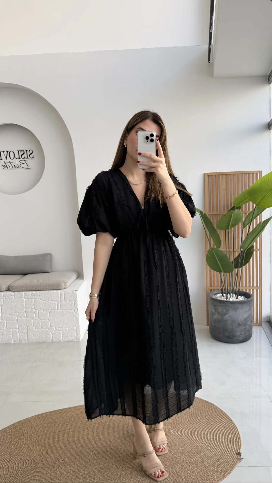 Alise Püsküllü V Yaka Balon Kol Elbise - Siyah - Kod: 3075