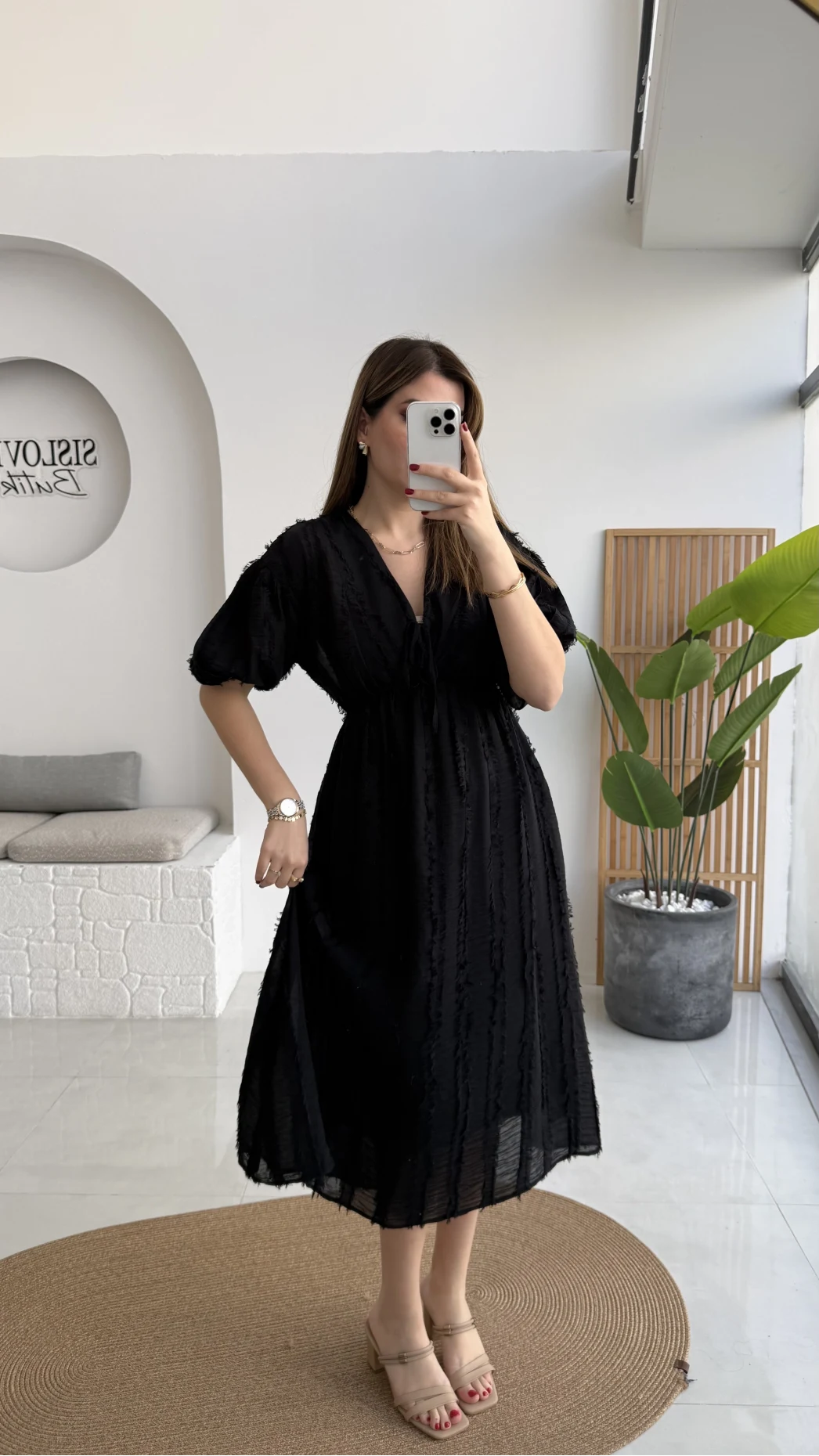 Alise Püsküllü V Yaka Balon Kol Elbise - Siyah - Kod: 3075