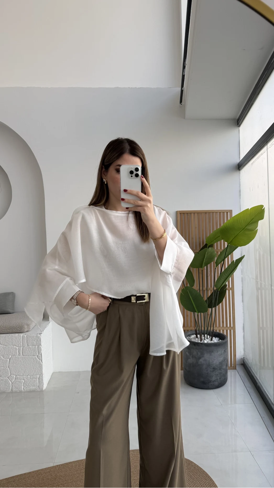 Uçuşan Pelerin Bluz - Beyaz - Kod: 5026