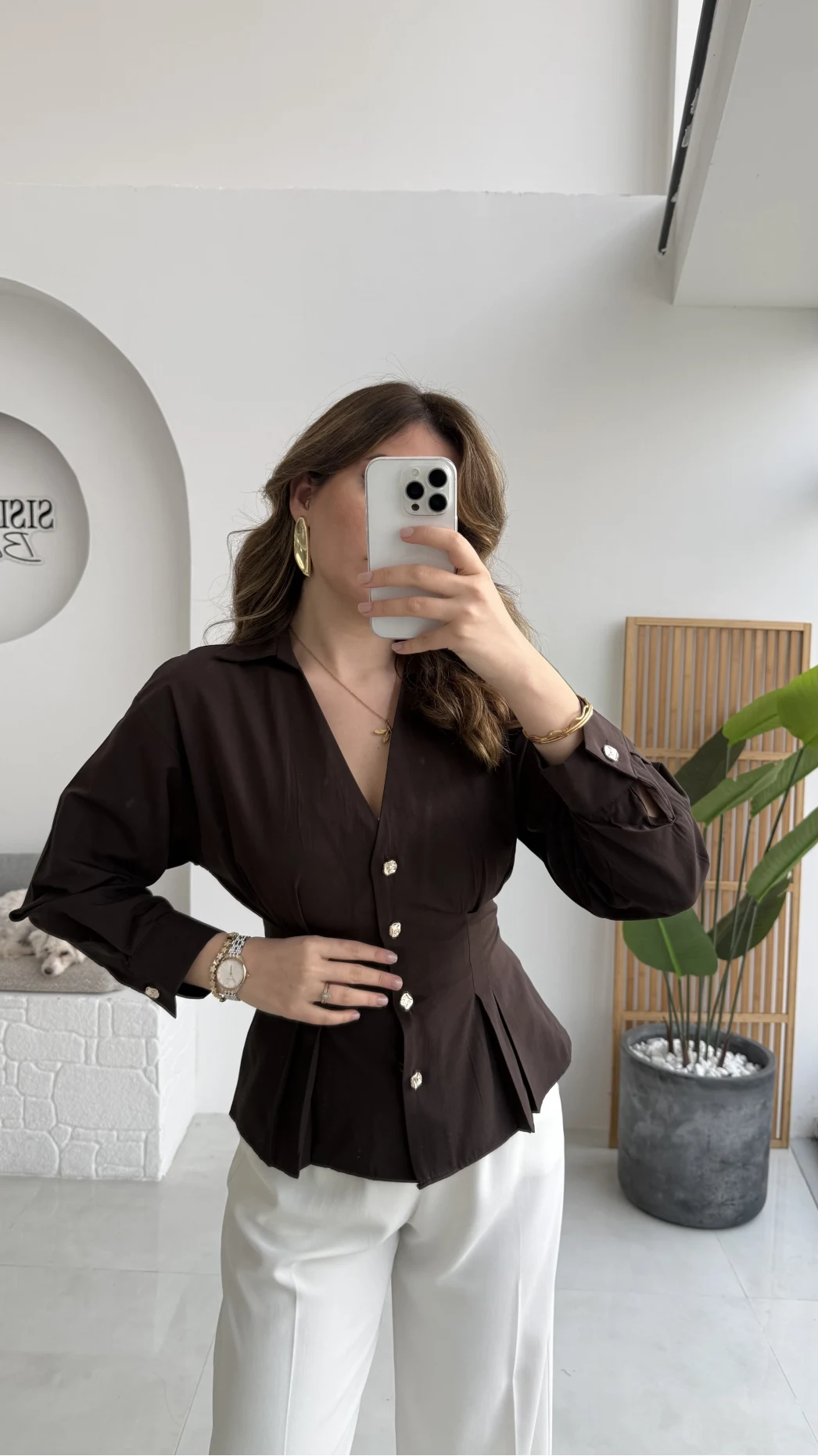 Missy Beli Pile Detay V Yaka Gömlek - Acı Kahve - Kod: 2222