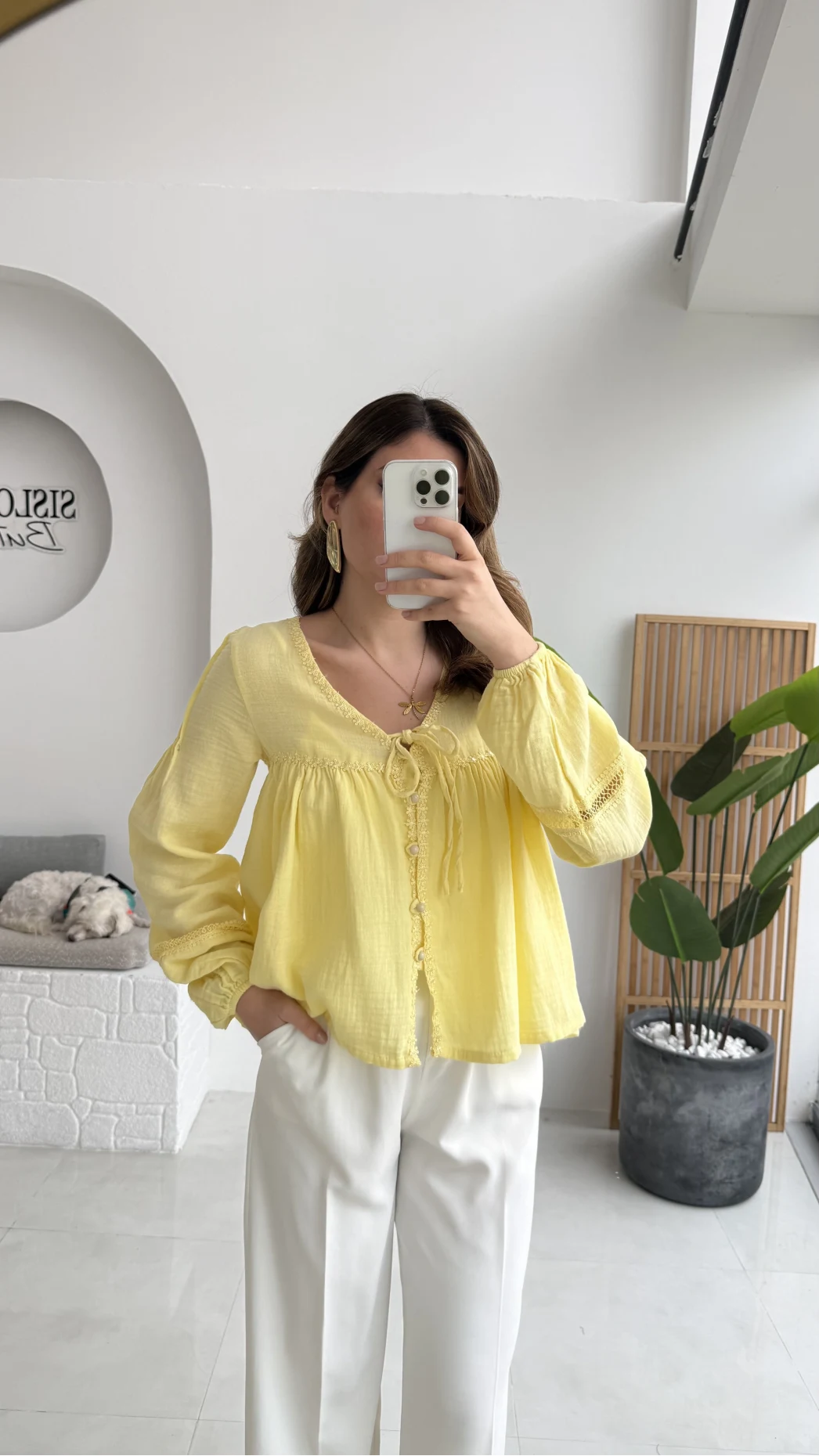 Peri İnci Detay Sarı Bluz