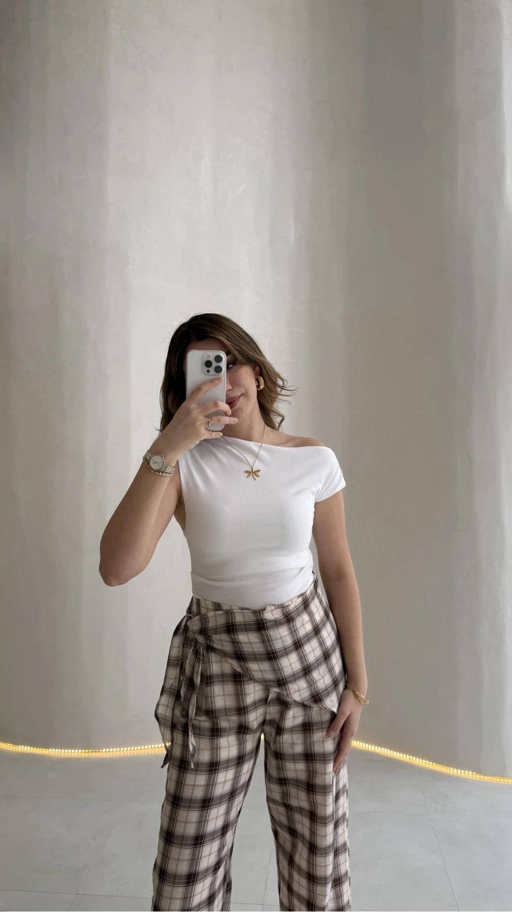 Dilvin Kayık Yaka Beli Büzgülü Bluz - Ekru - Kod: 32613