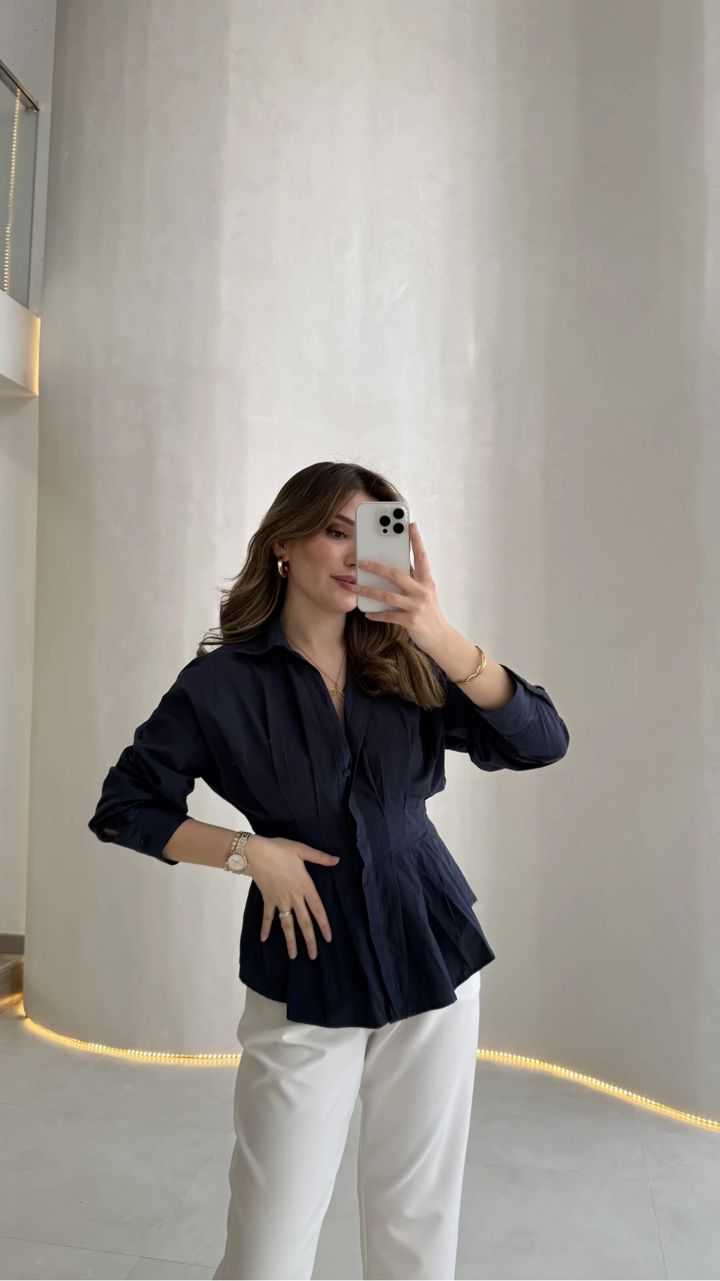 Adira V Yaka Beli Pileli Gömlek - Lacivert - Kod: 126