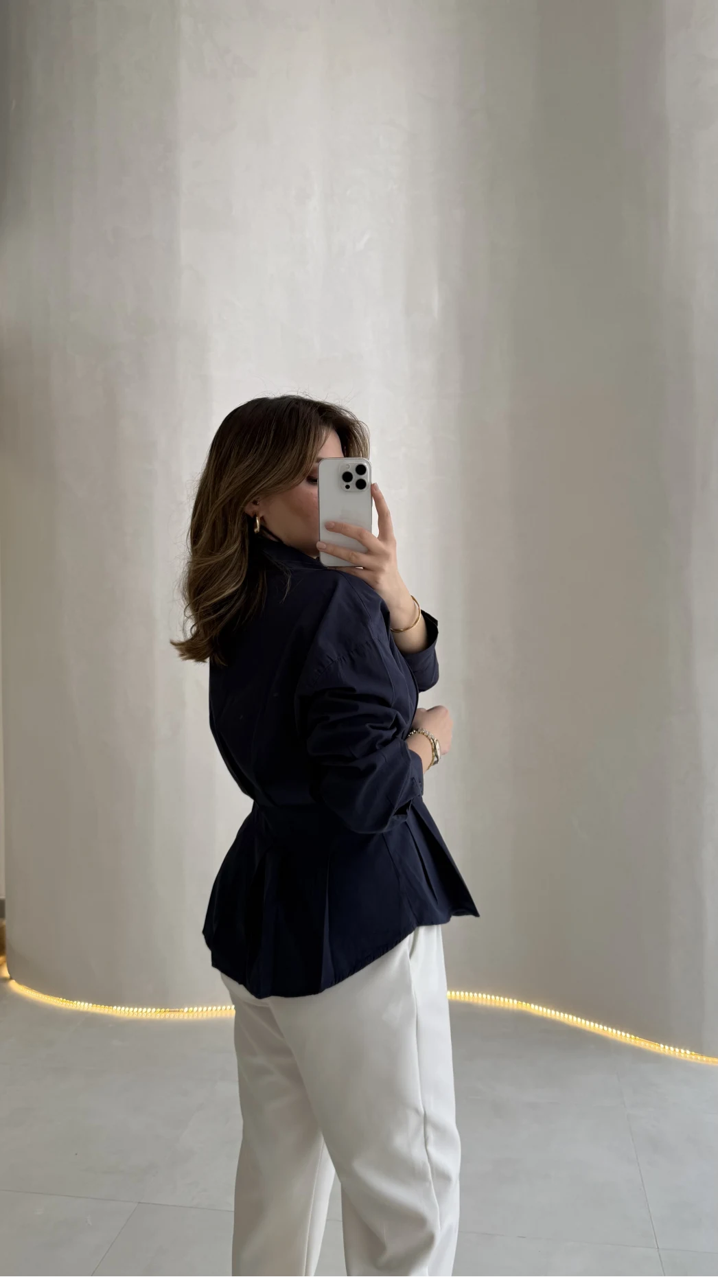 Adira V Yaka Beli Pileli Gömlek - Lacivert - Kod: 126