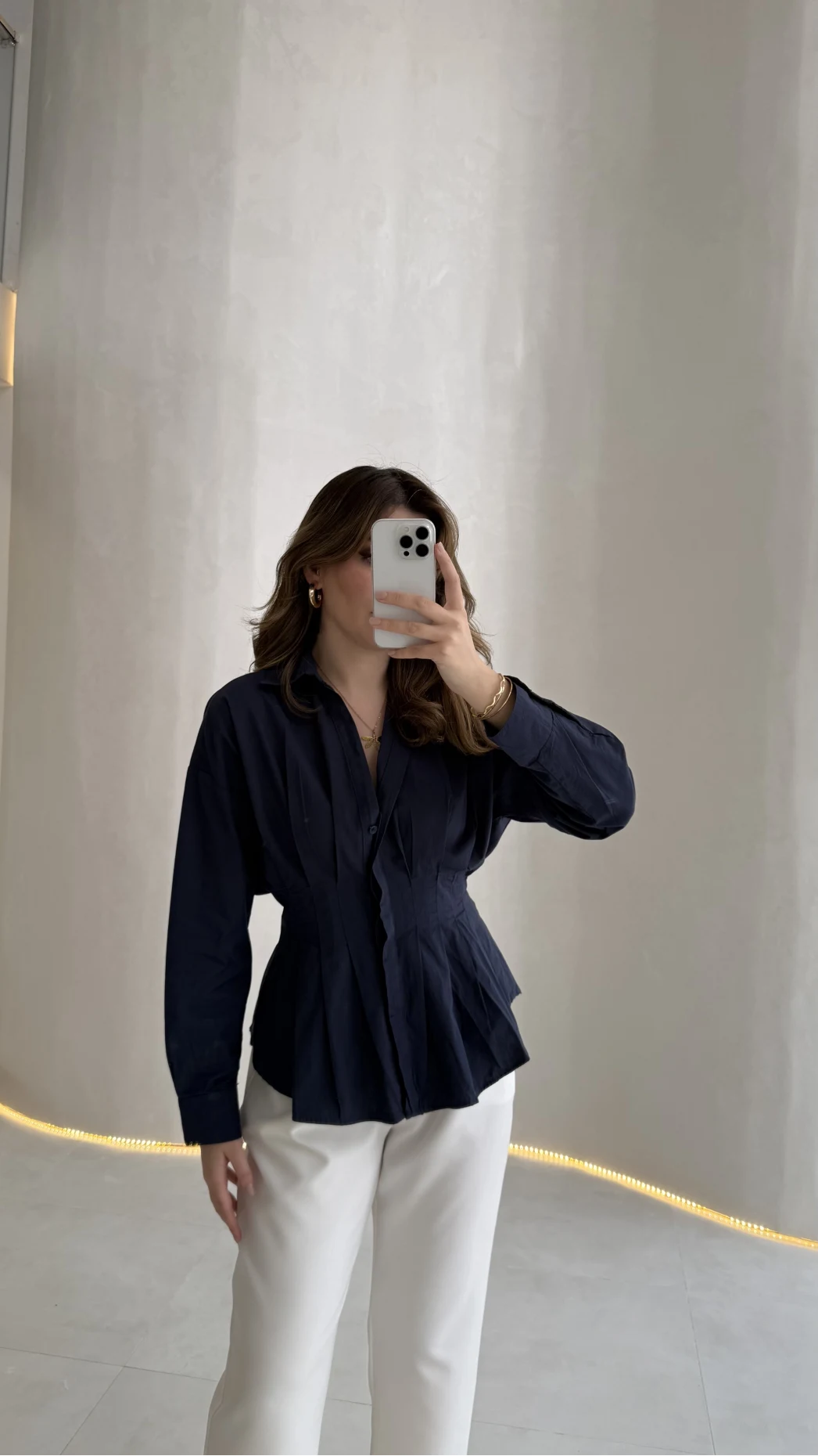 Adira V Yaka Beli Pileli Gömlek - Lacivert - Kod: 126