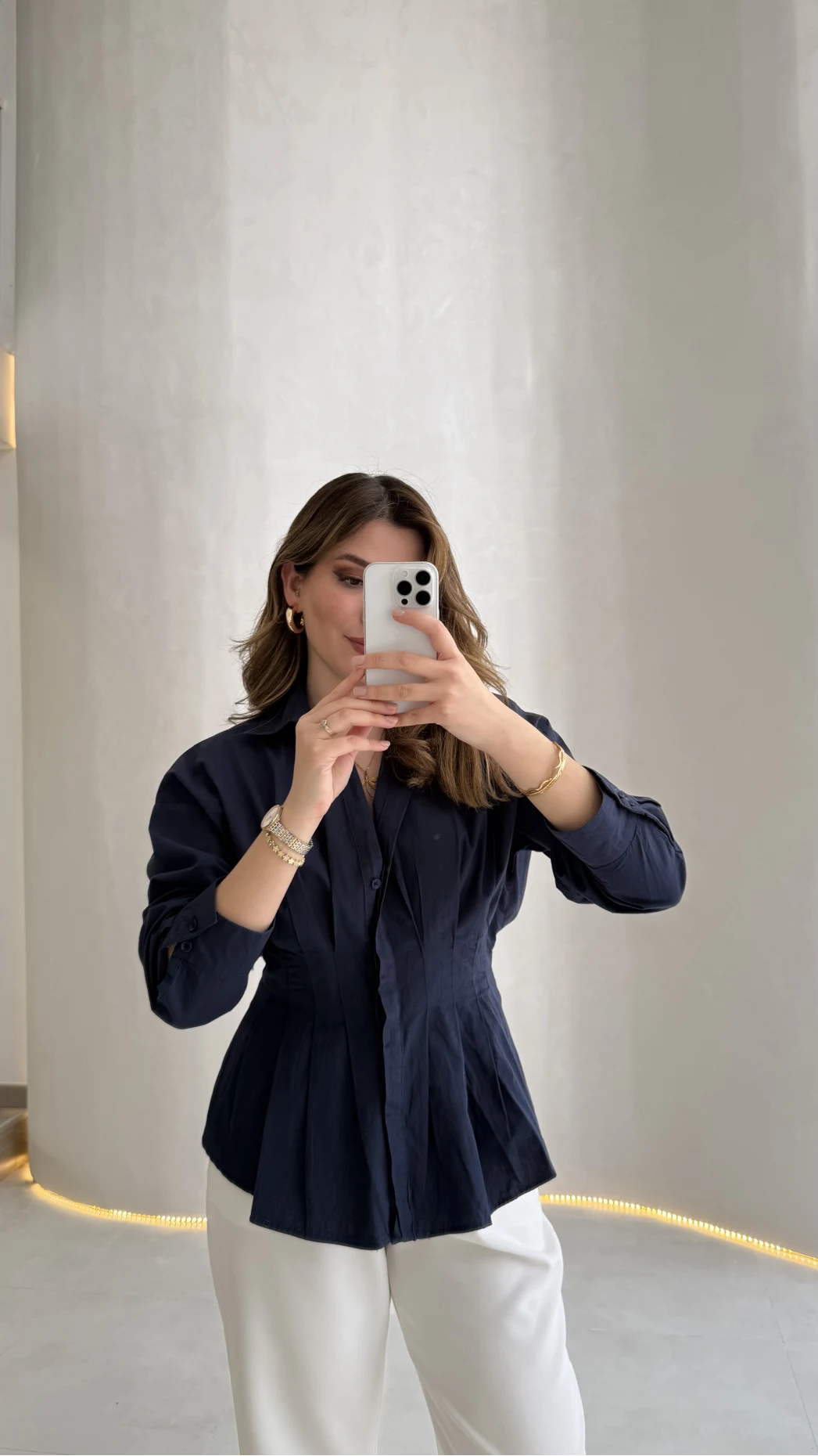 Adira V Yaka Beli Pileli Gömlek - Lacivert - Kod: 126