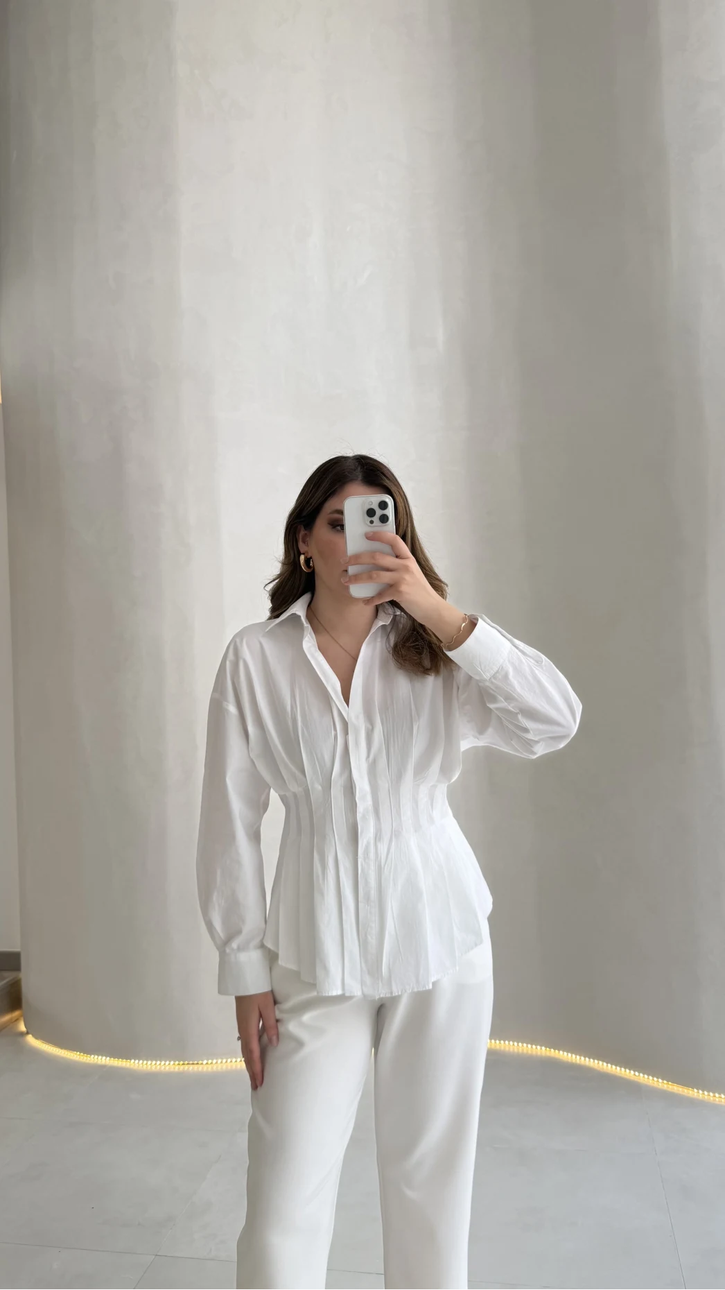 Adira V Yaka Beli Pileli Gömlek - Beyaz - Kod: 126