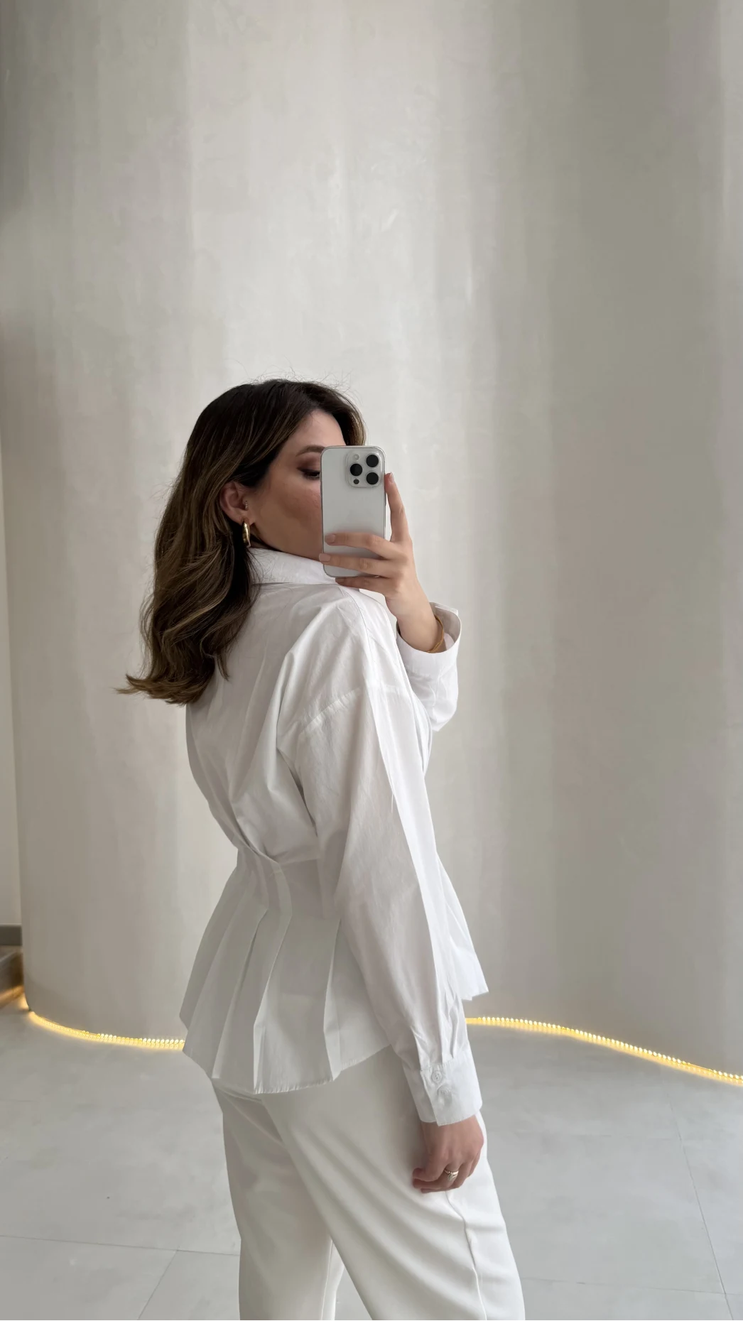 Adira V Yaka Beli Pileli Gömlek - Beyaz - Kod: 126