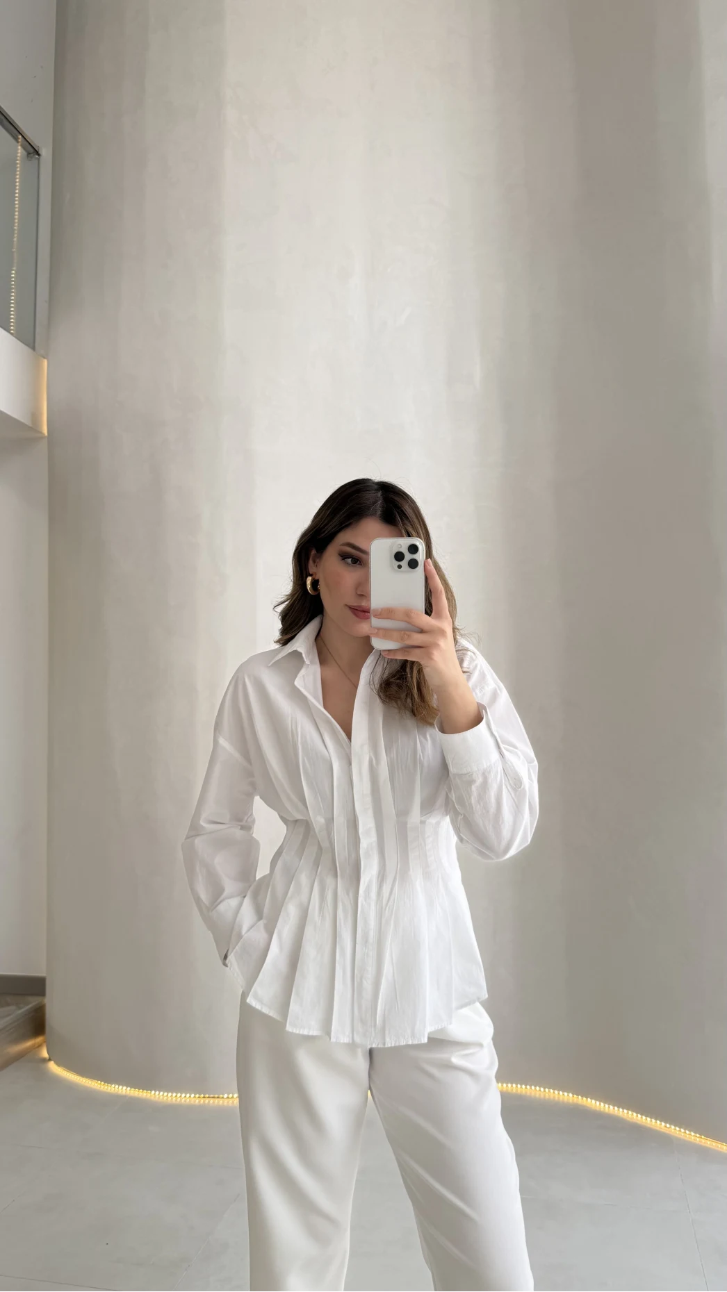 Adira V Yaka Beli Pileli Gömlek - Beyaz - Kod: 126