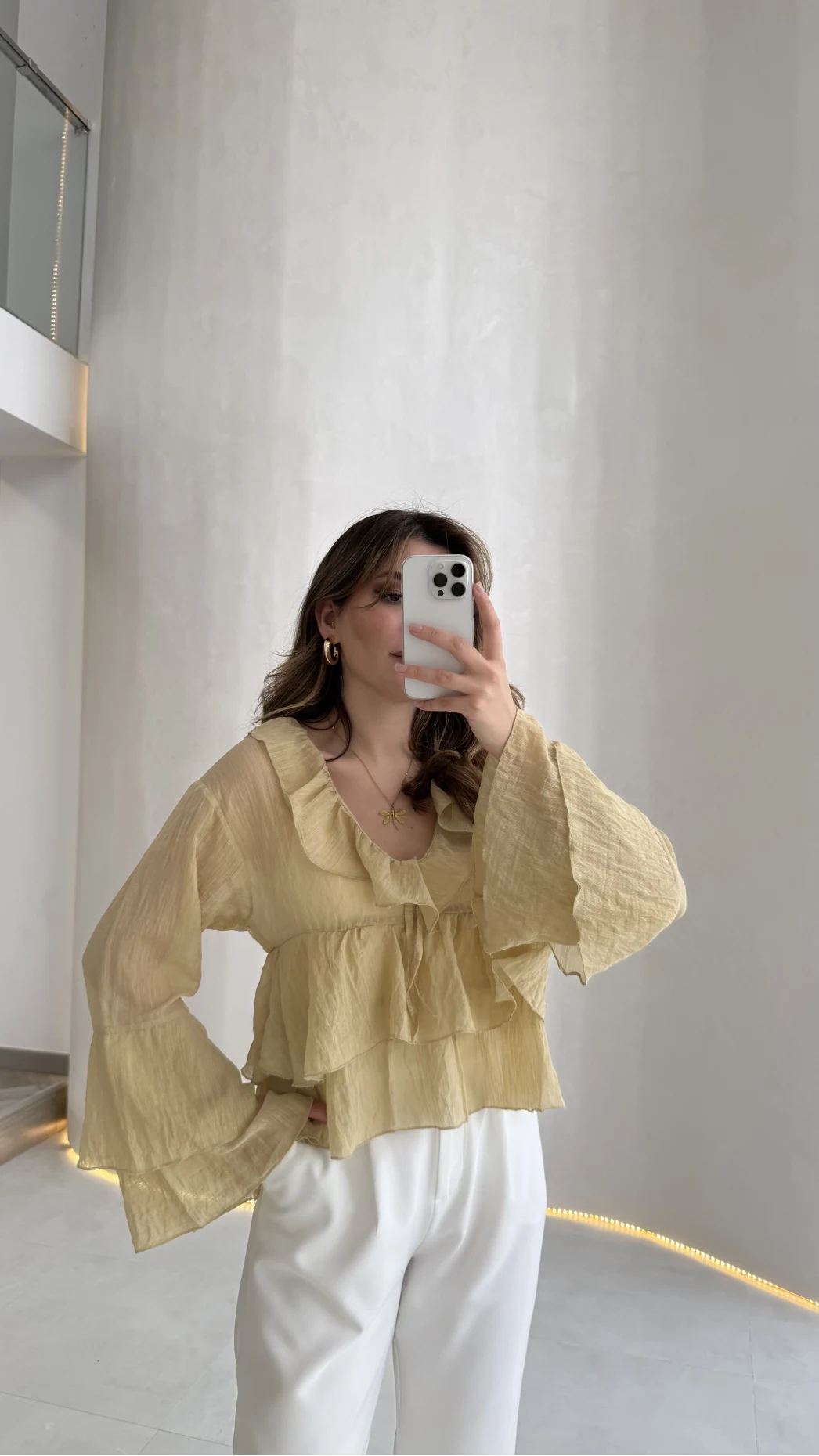 Liry Fırfırlı V Yaka Transparan Bluz - Yeşil - Kod: 1060