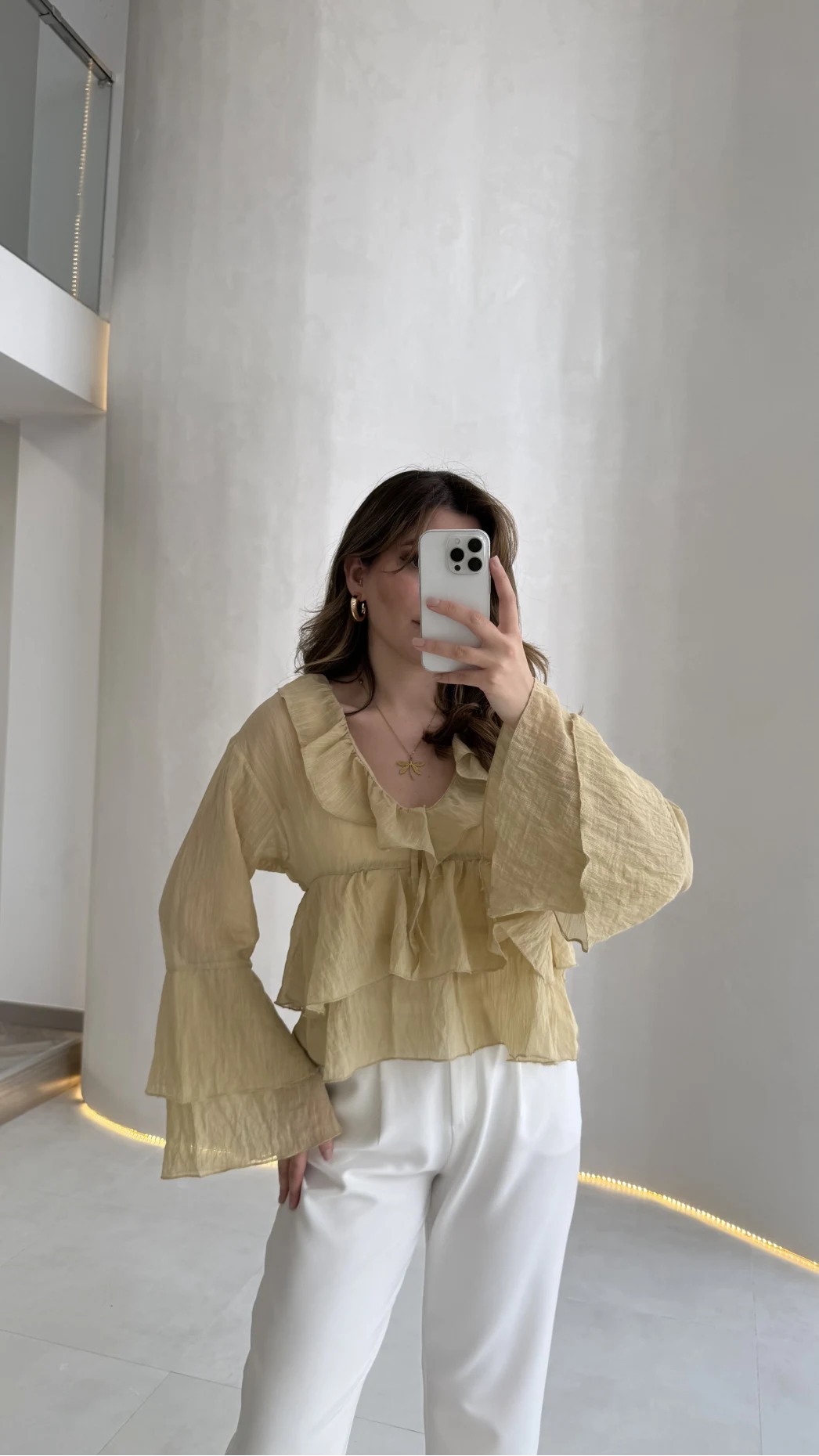 Liry Fırfırlı V Yaka Transparan Bluz - Yeşil - Kod: 1060