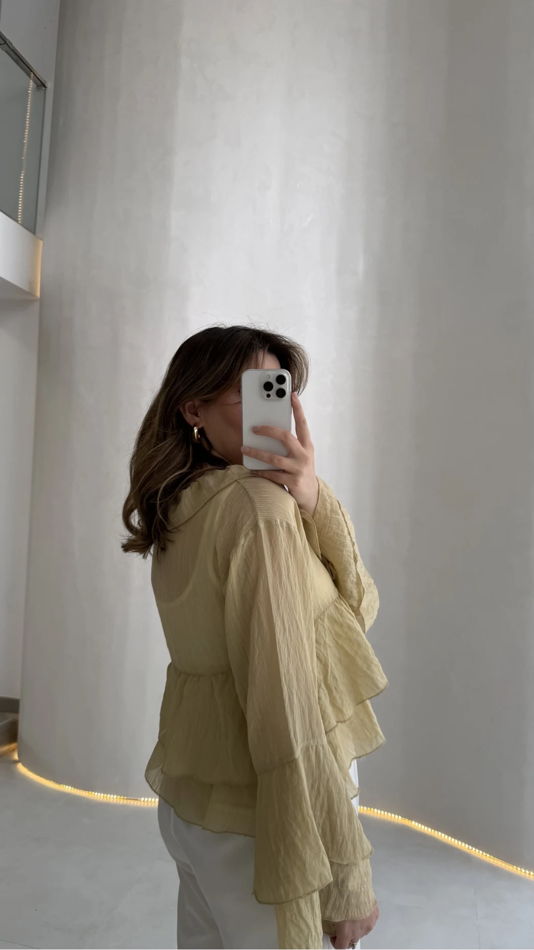 Liry Fırfırlı V Yaka Transparan Bluz - Yeşil - Kod: 1060