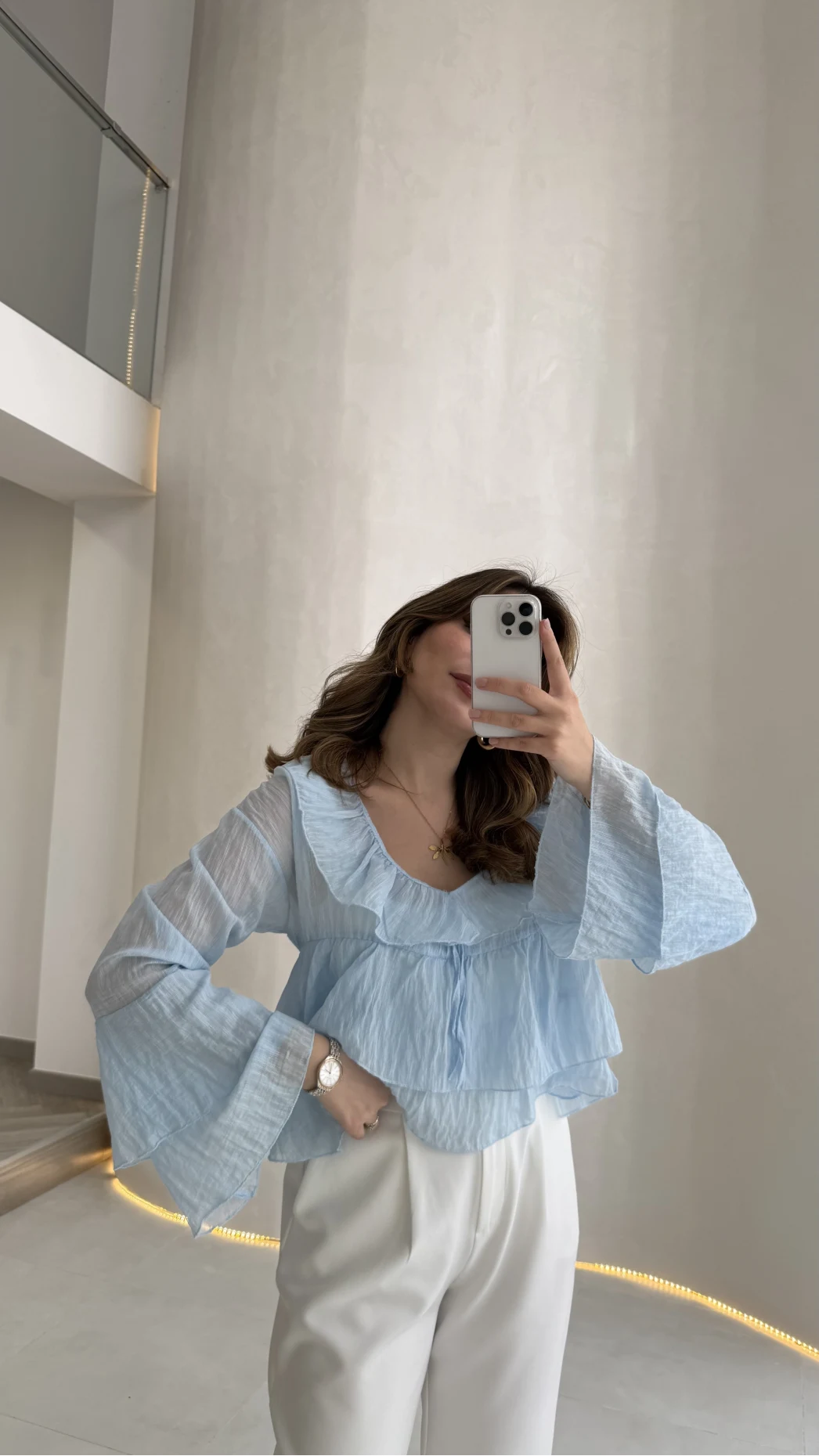 Liry Fırfırlı V Yaka Transparan Bluz - Mavi - Kod: 1060