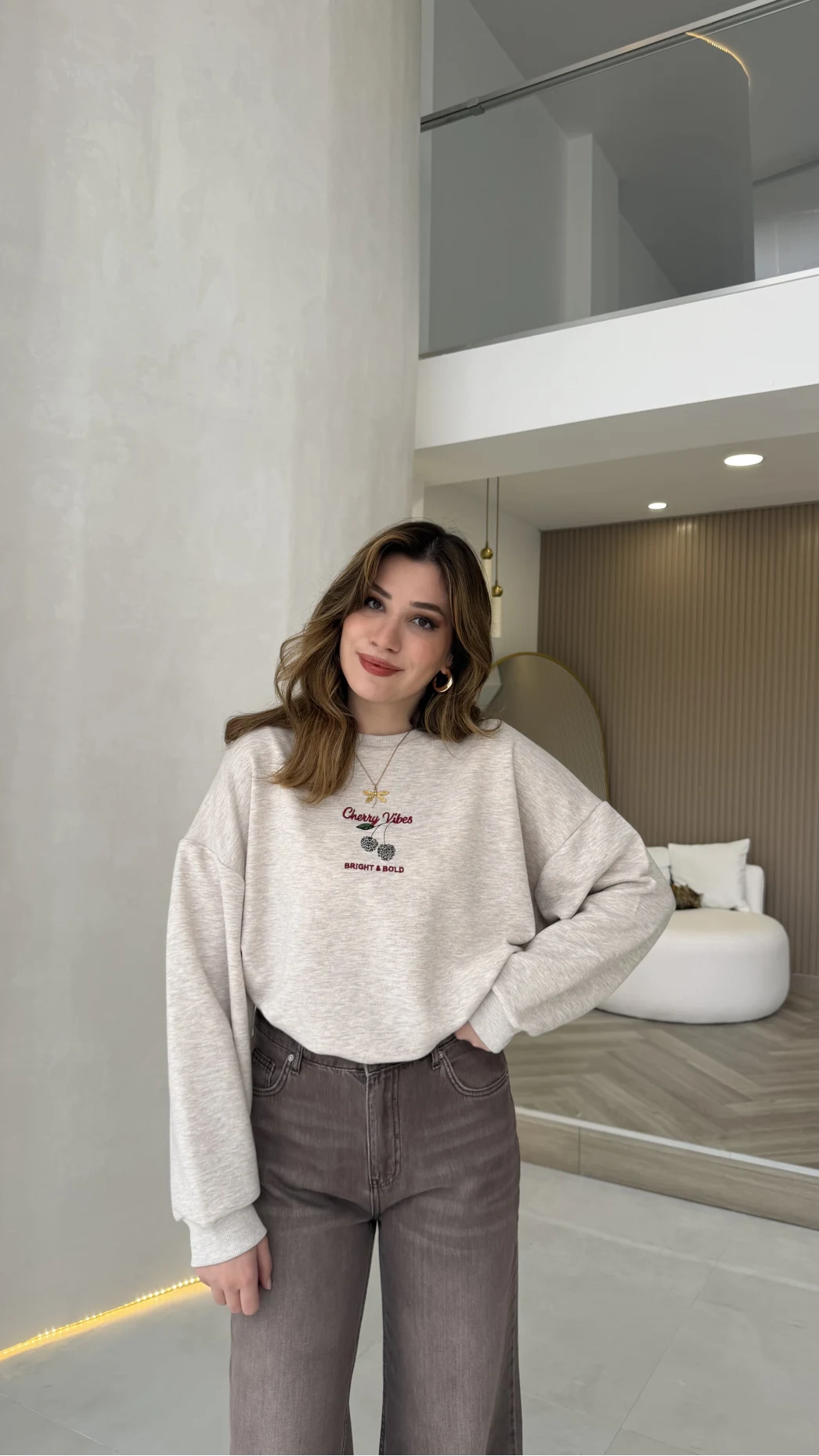 Bej Renkli Baskılı Sweatshirt - Kod: 01874