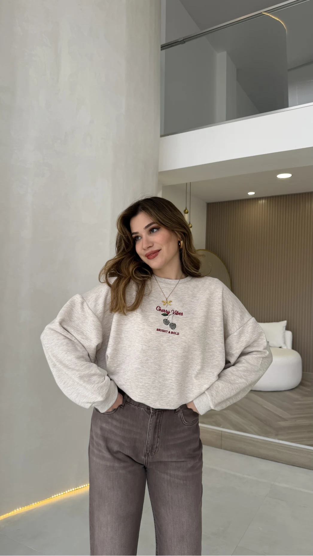 Bej Renkli Baskılı Sweatshirt - Kod: 01874