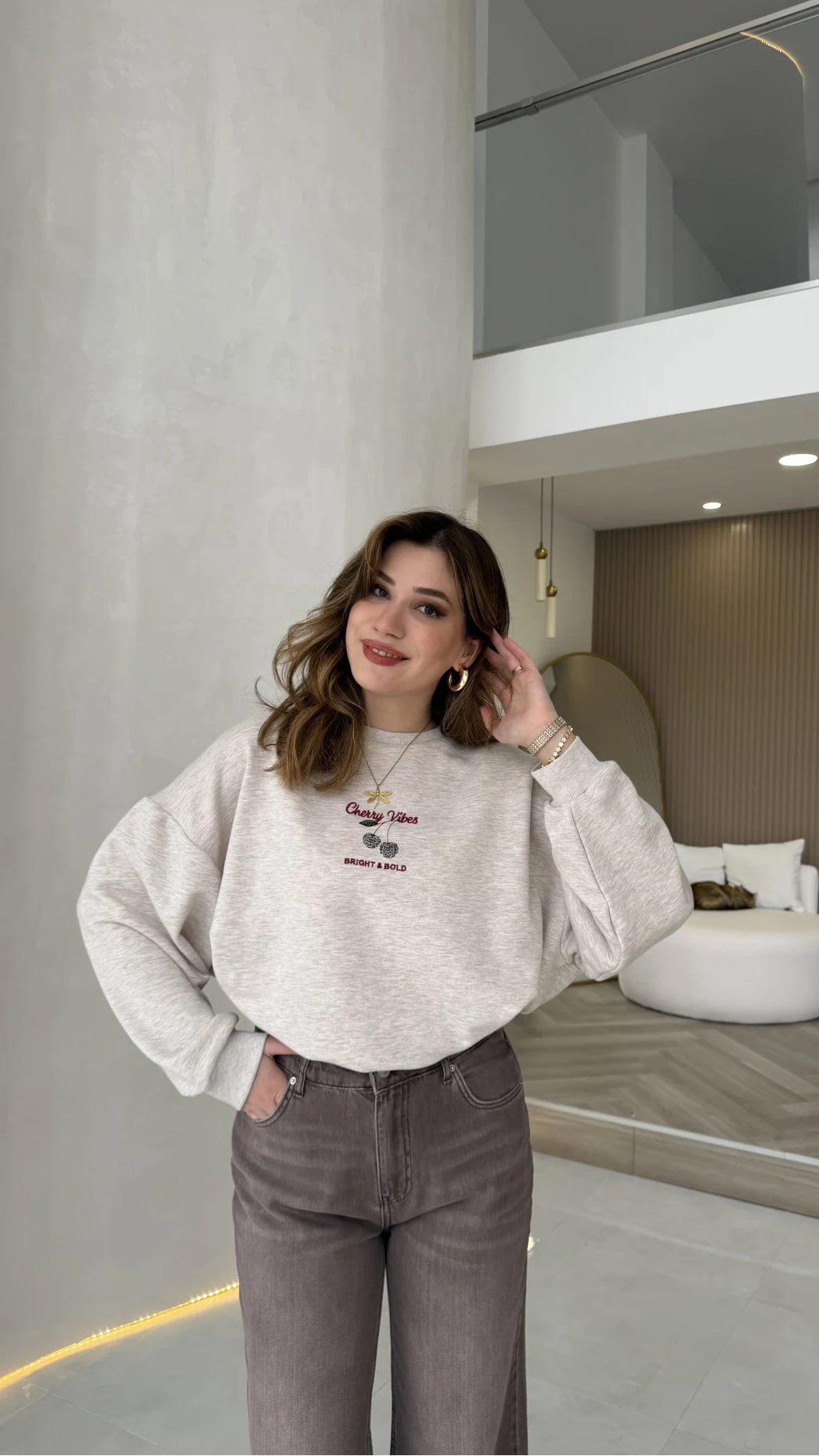 Bej Renkli Baskılı Sweatshirt - Kod: 01874