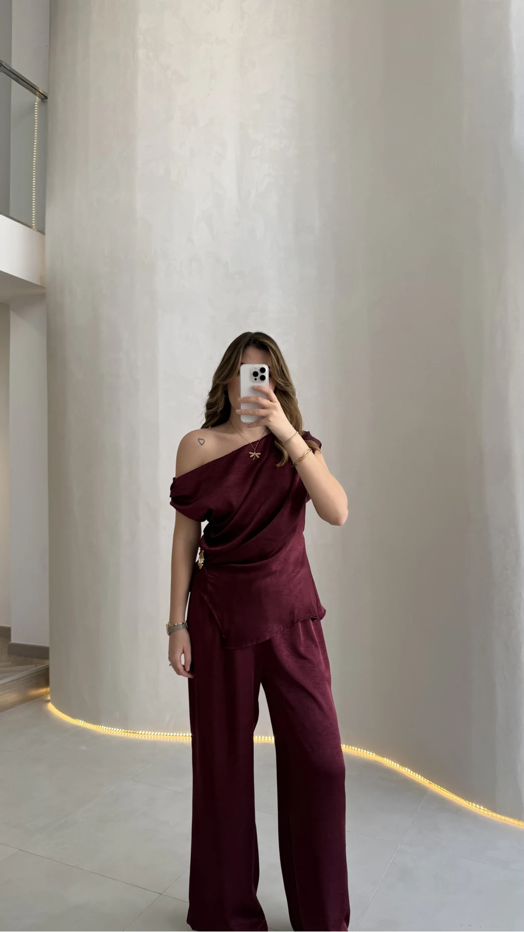 Destino Aksesuar Detay Sıfır Kol Saten Takım - Mürdüm