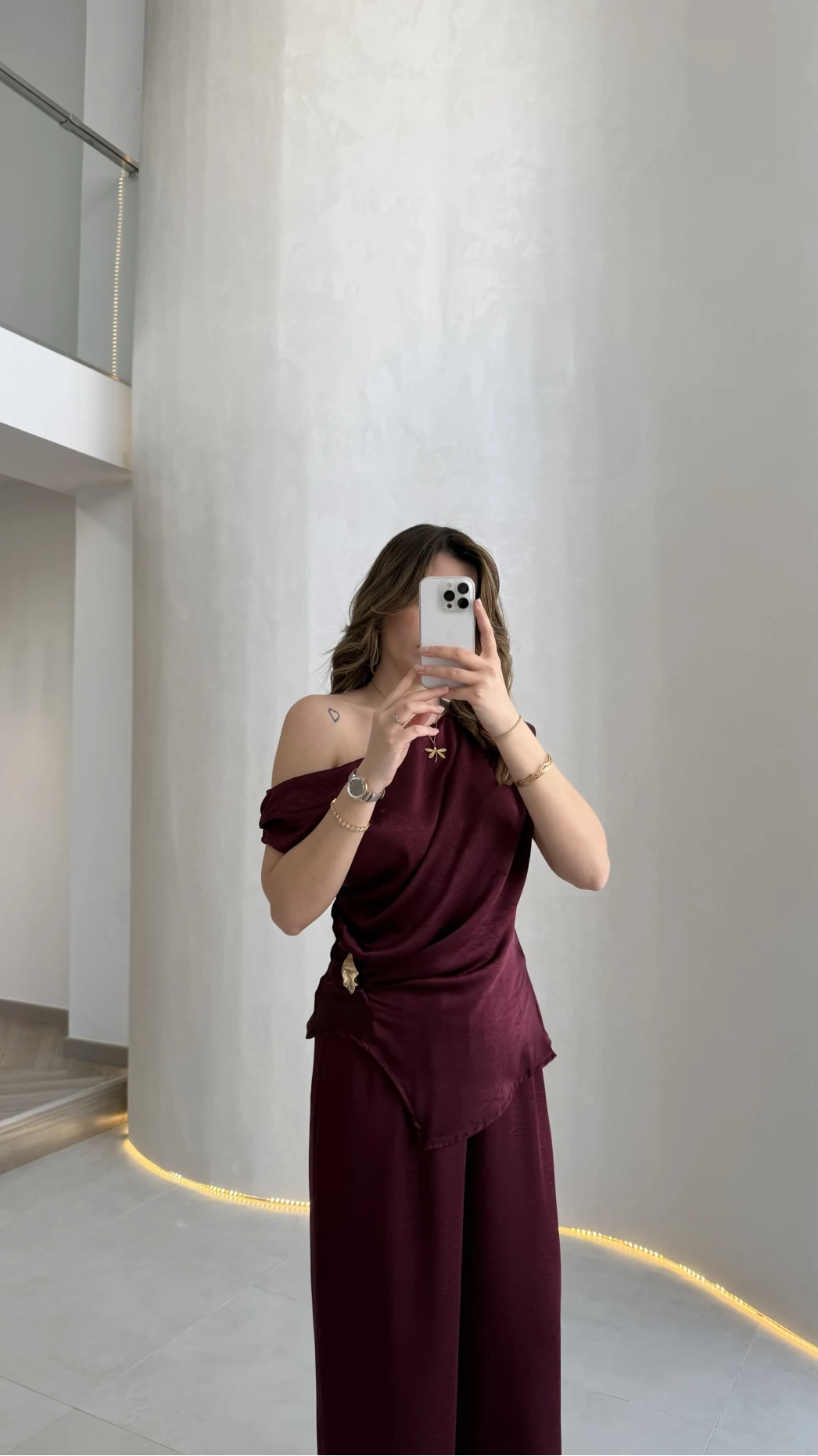 Destino Aksesuar Detay Sıfır Kol Saten Takım - Mürdüm