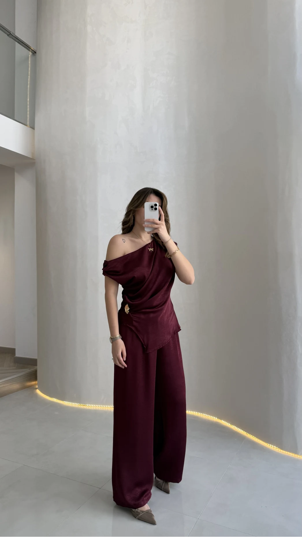 Destino Aksesuar Detay Sıfır Kol Saten Takım - Mürdüm