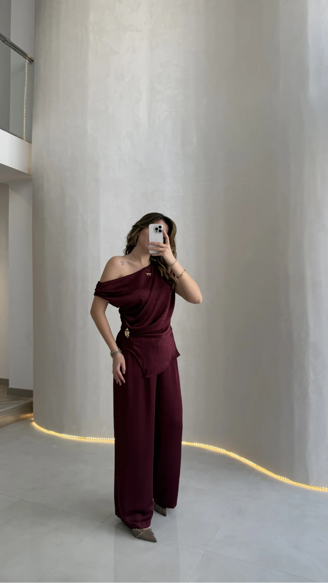 Destino Aksesuar Detay Sıfır Kol Saten Takım - Mürdüm