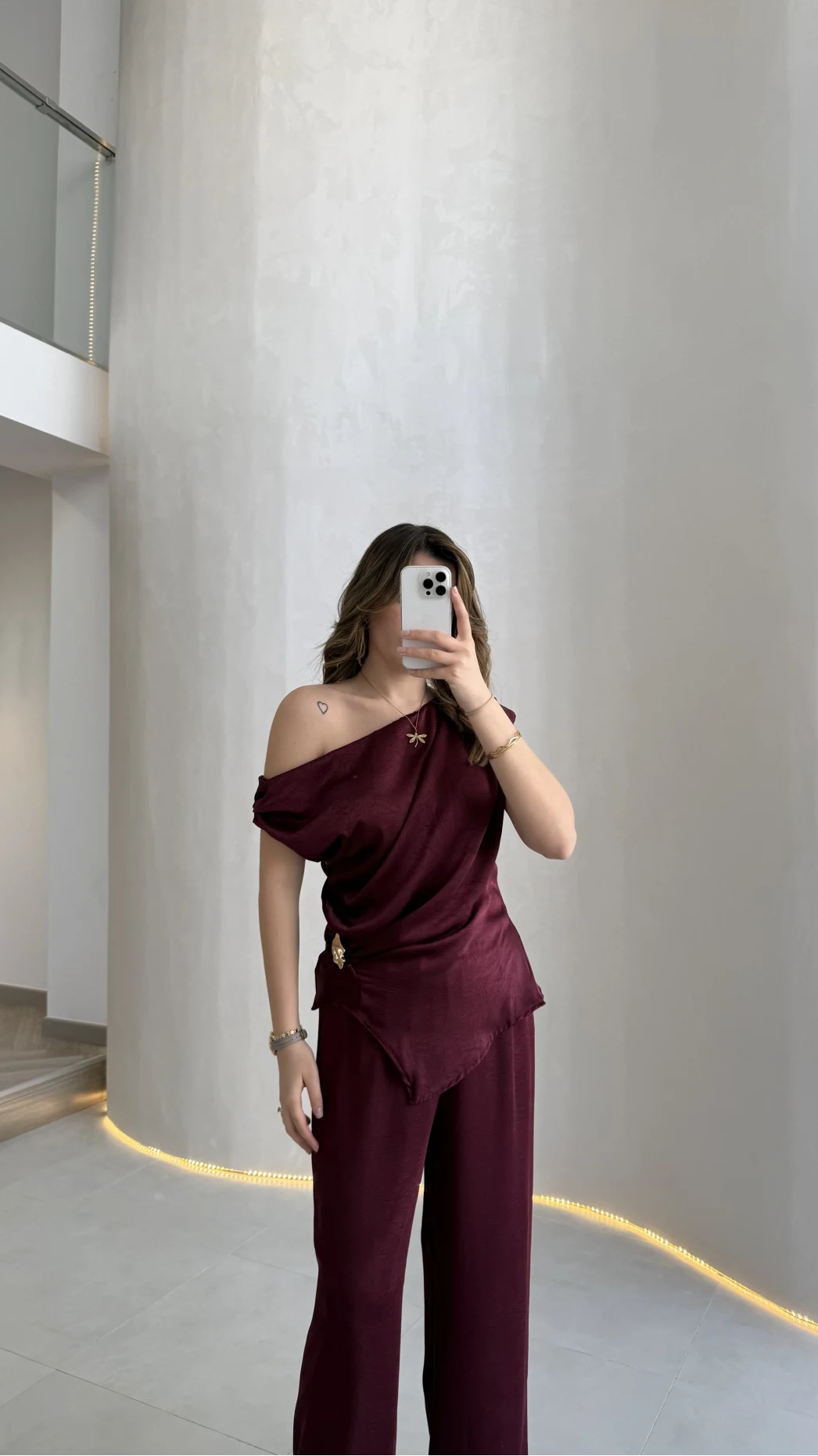 Destino Aksesuar Detay Sıfır Kol Saten Takım - Mürdüm